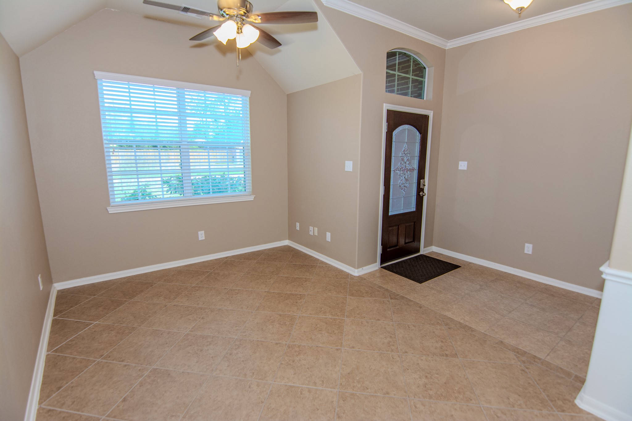 507 Harbor Mist Drive Property Photo 3