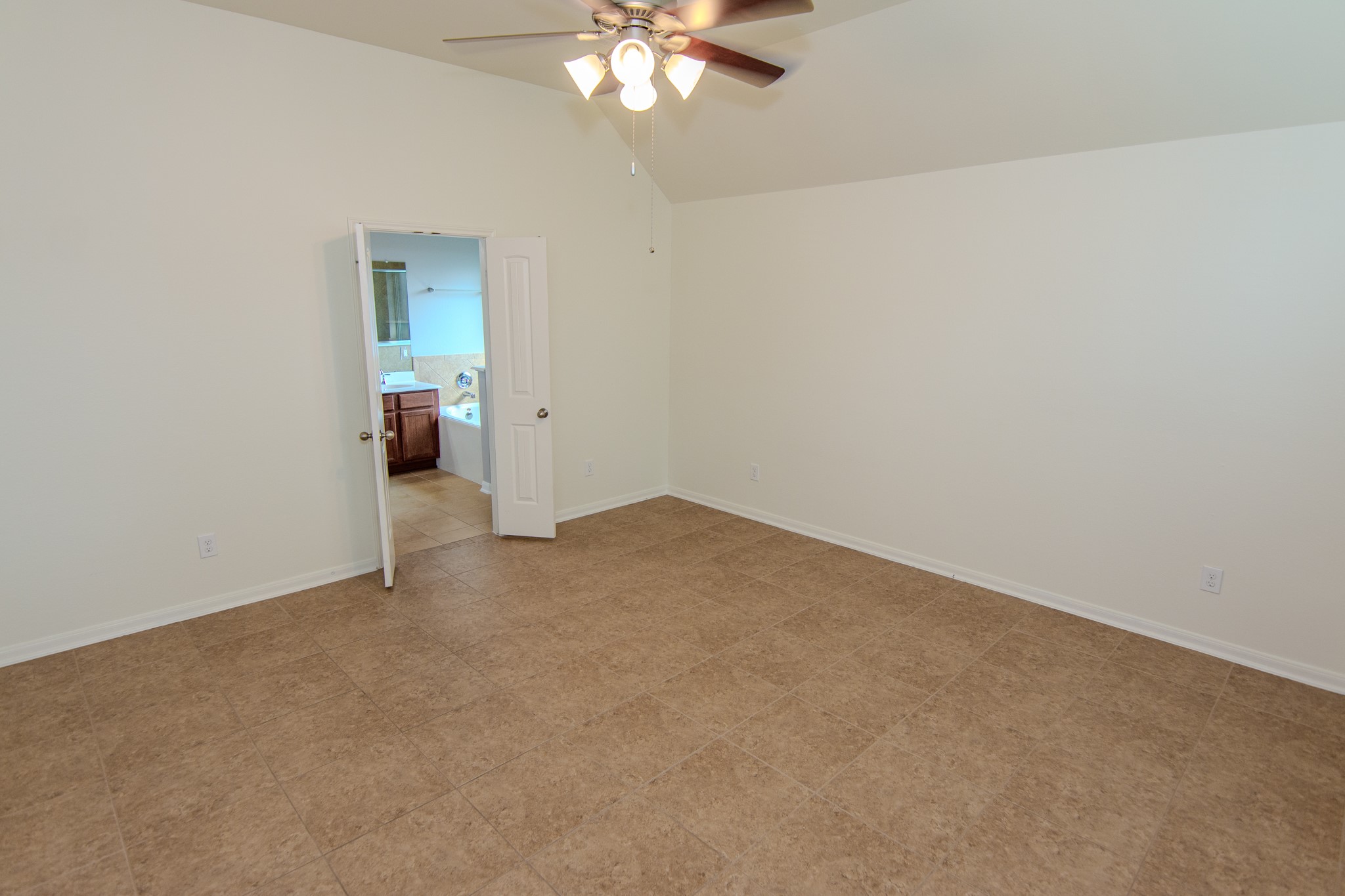 507 Harbor Mist Drive Property Photo 12