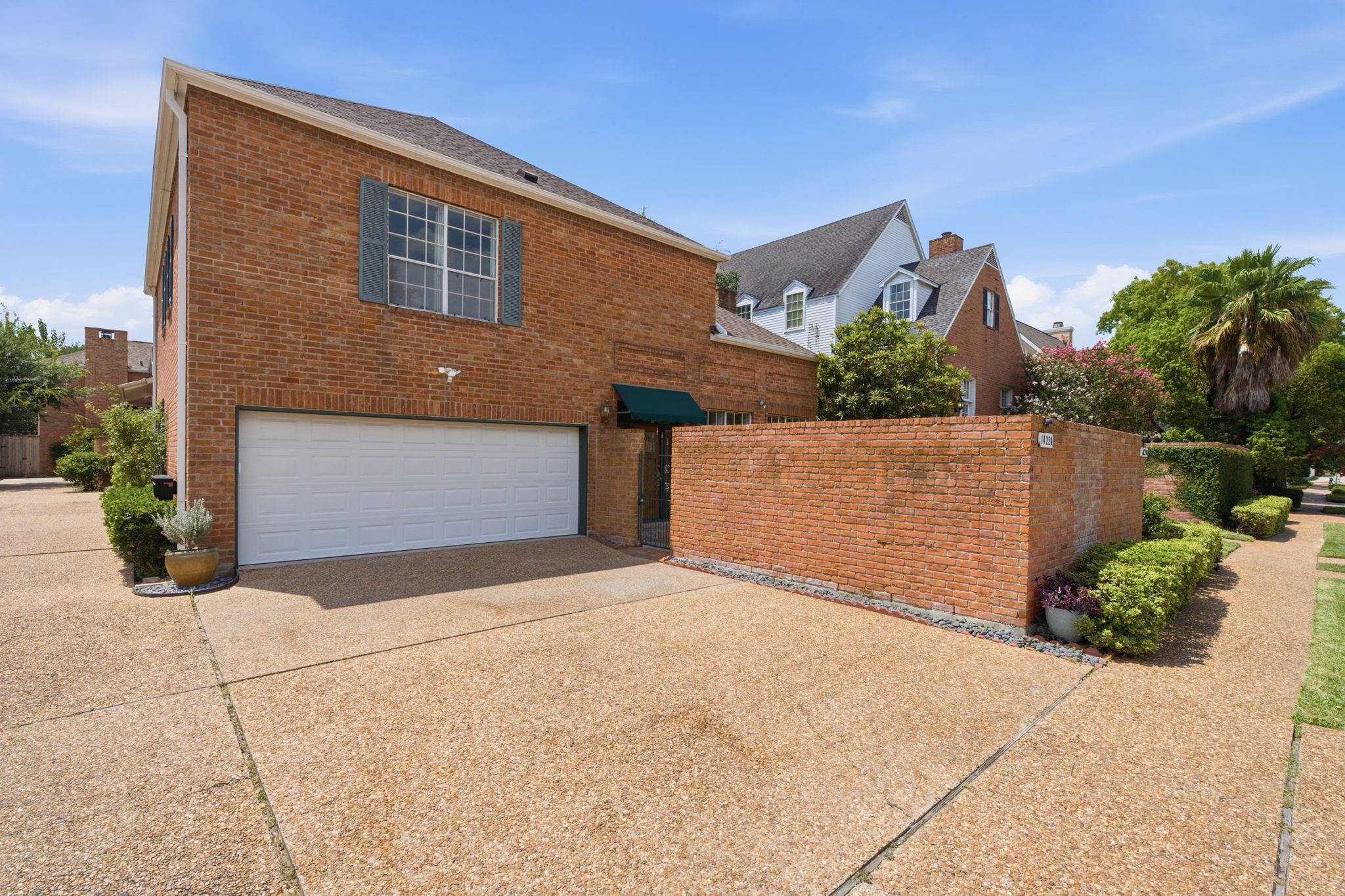 1422 Nantucket Drive A Property Photo 3