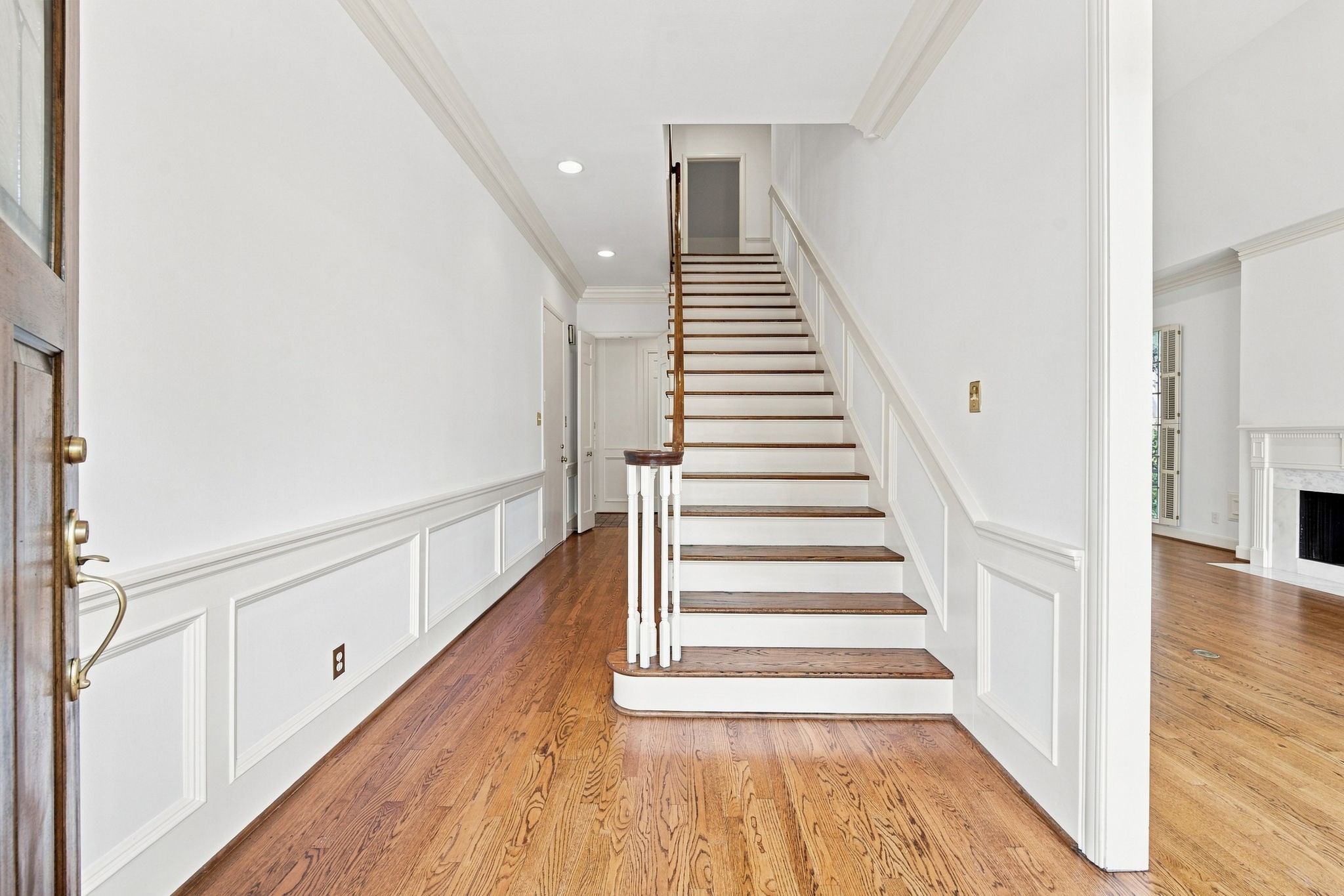 1422 Nantucket Drive A Property Photo 4