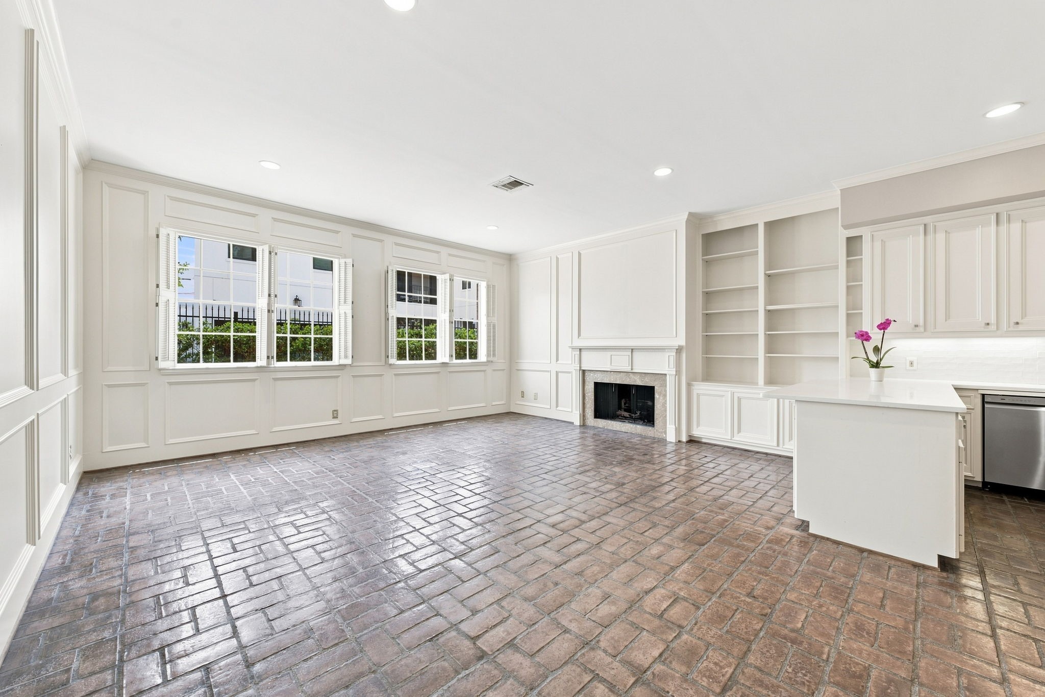1422 Nantucket Drive A Property Photo 10