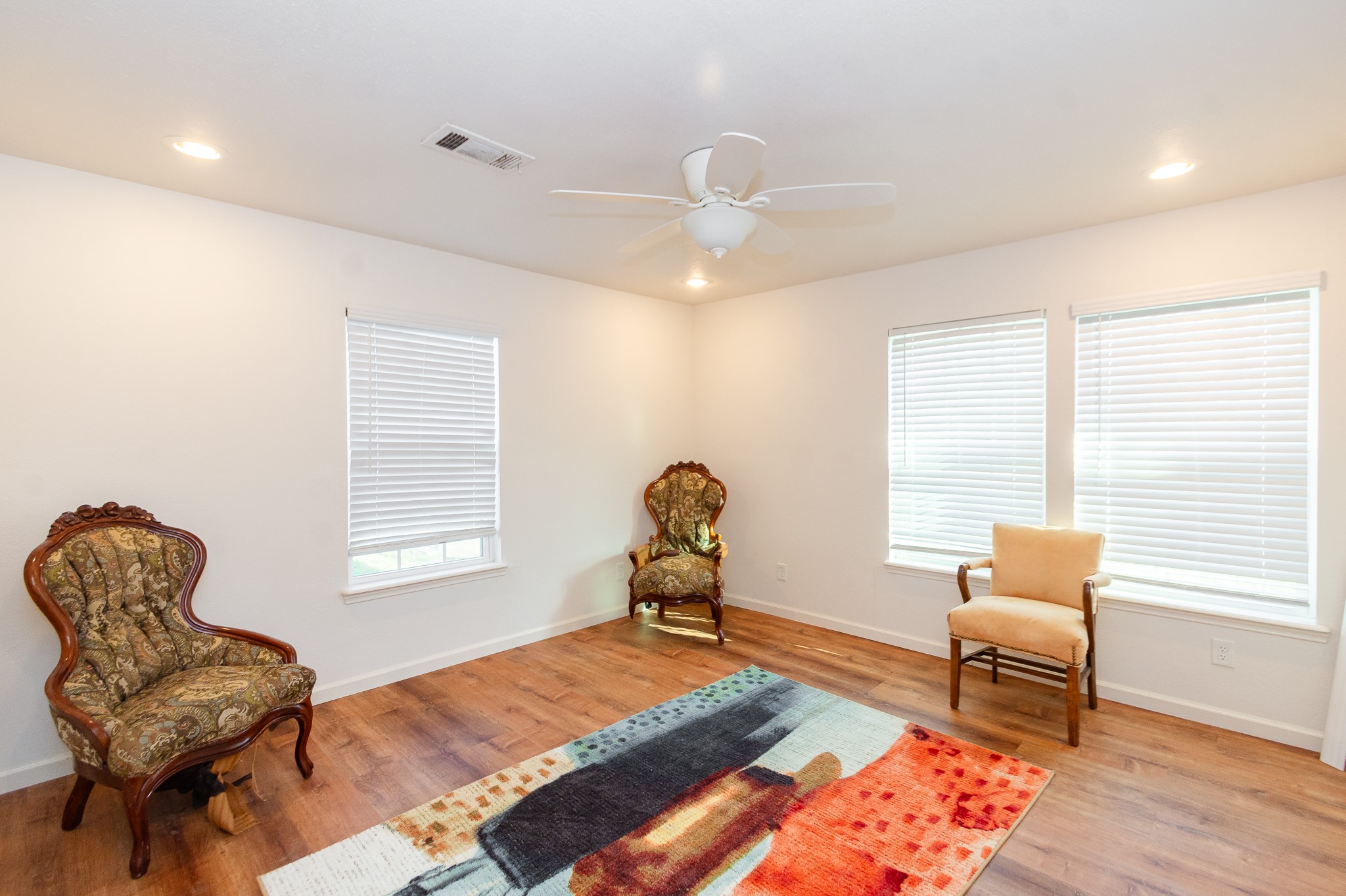 2509 Ward Road Property Photo 9