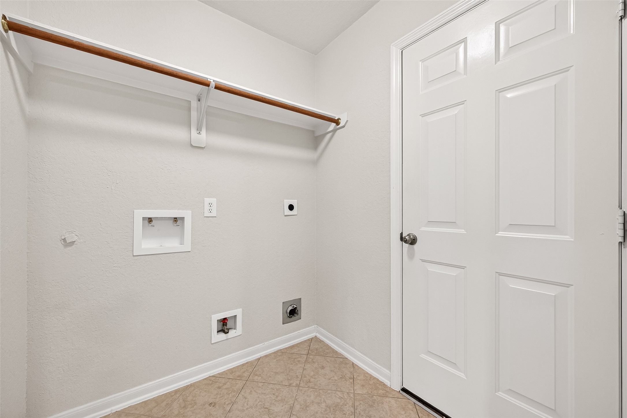 7519 Trail Hollow Property Photo 29