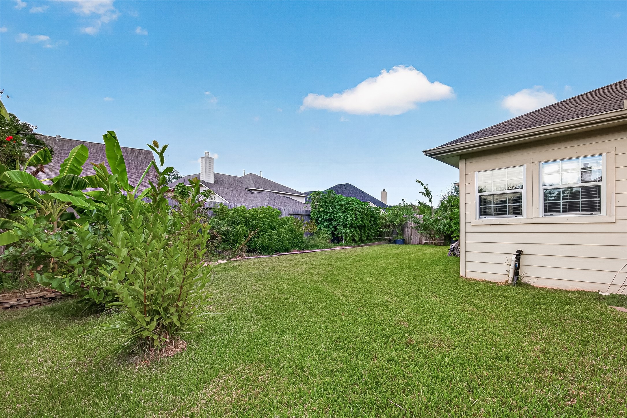 7519 Trail Hollow Property Photo 47