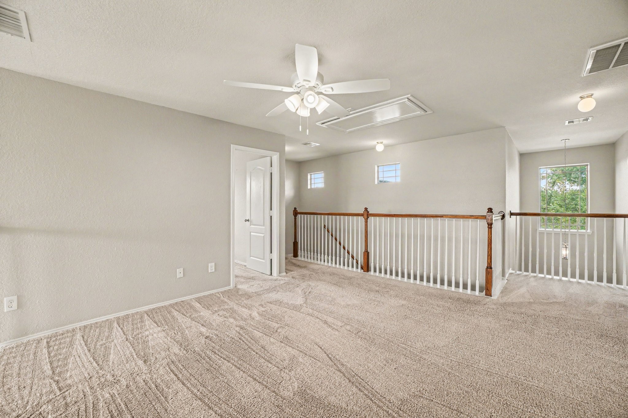 238 Silver Ripple Drive Property Photo 18