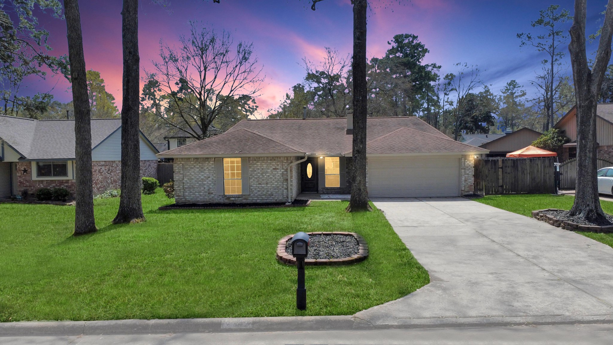 2242 Middle Creek Drive Property Photo 1