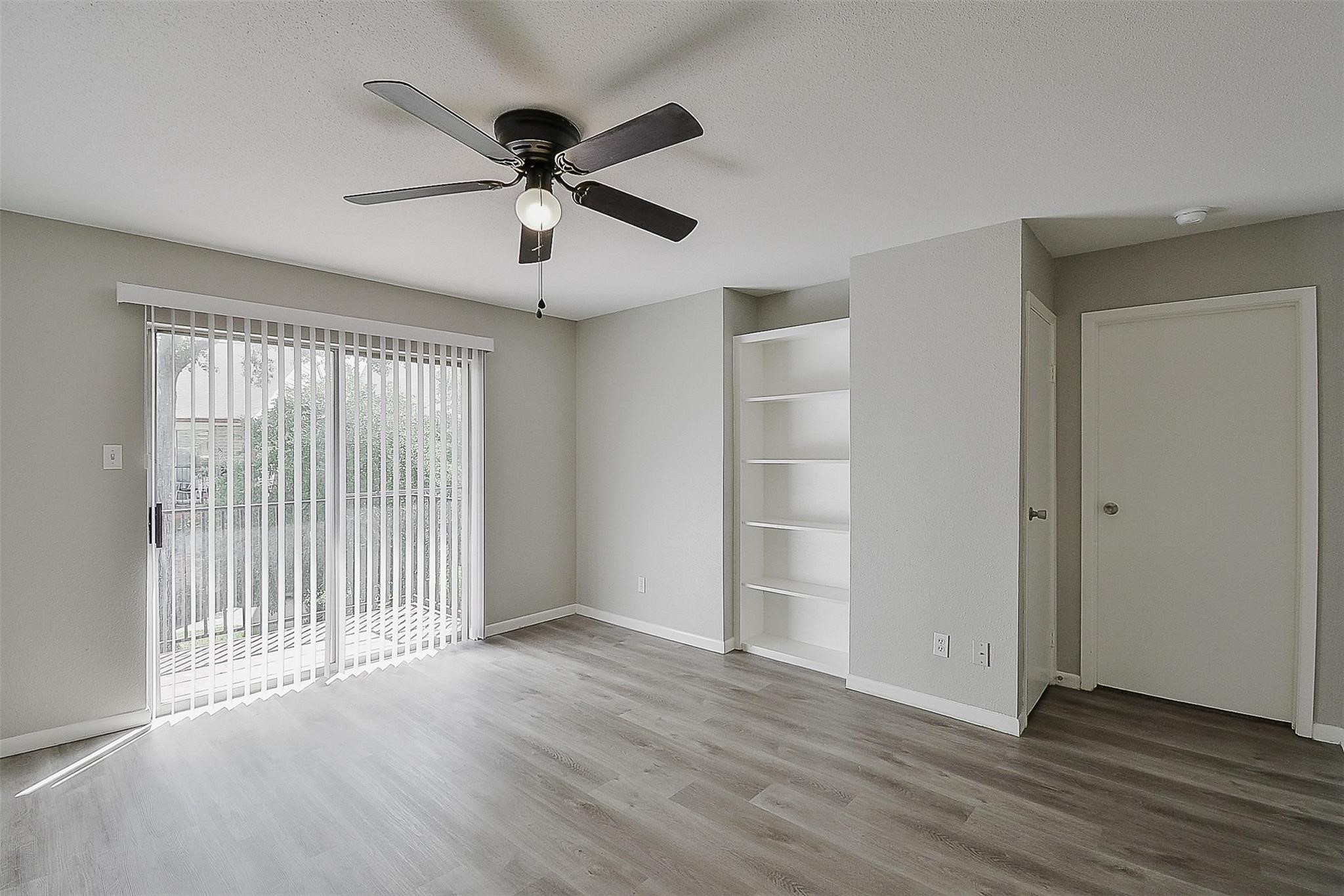 12955 Woodforest Boulevard 54 Property Photo 6