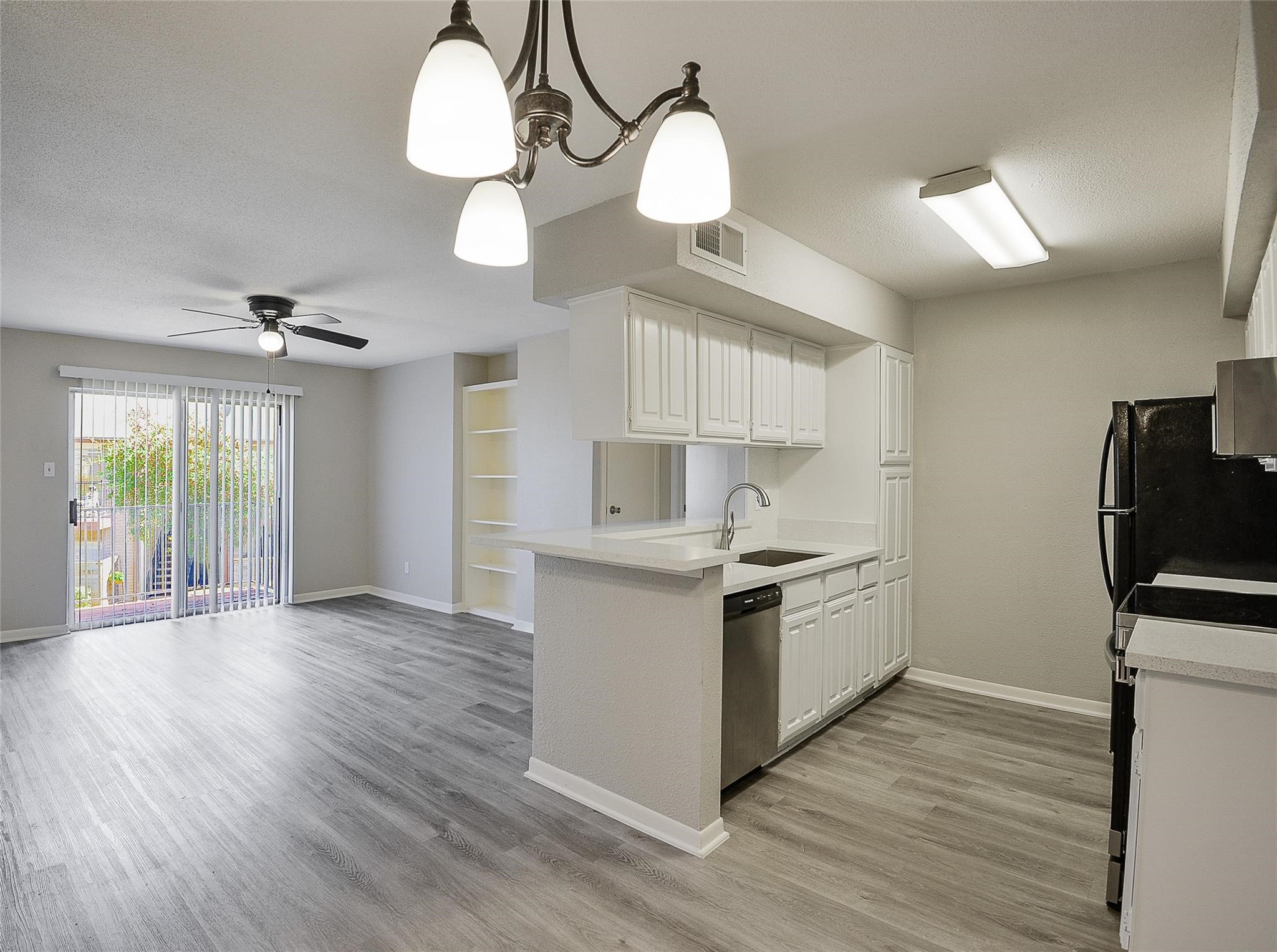 12955 Woodforest Boulevard 54 Property Photo 11