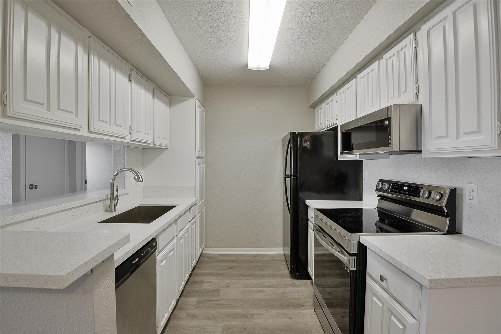 12955 Woodforest Boulevard 54 Property Photo 13