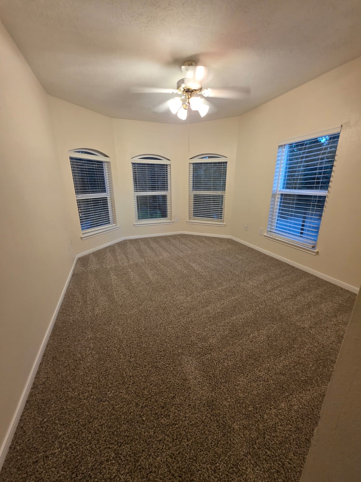 9522 Champions Cove Drive Property Photo 19