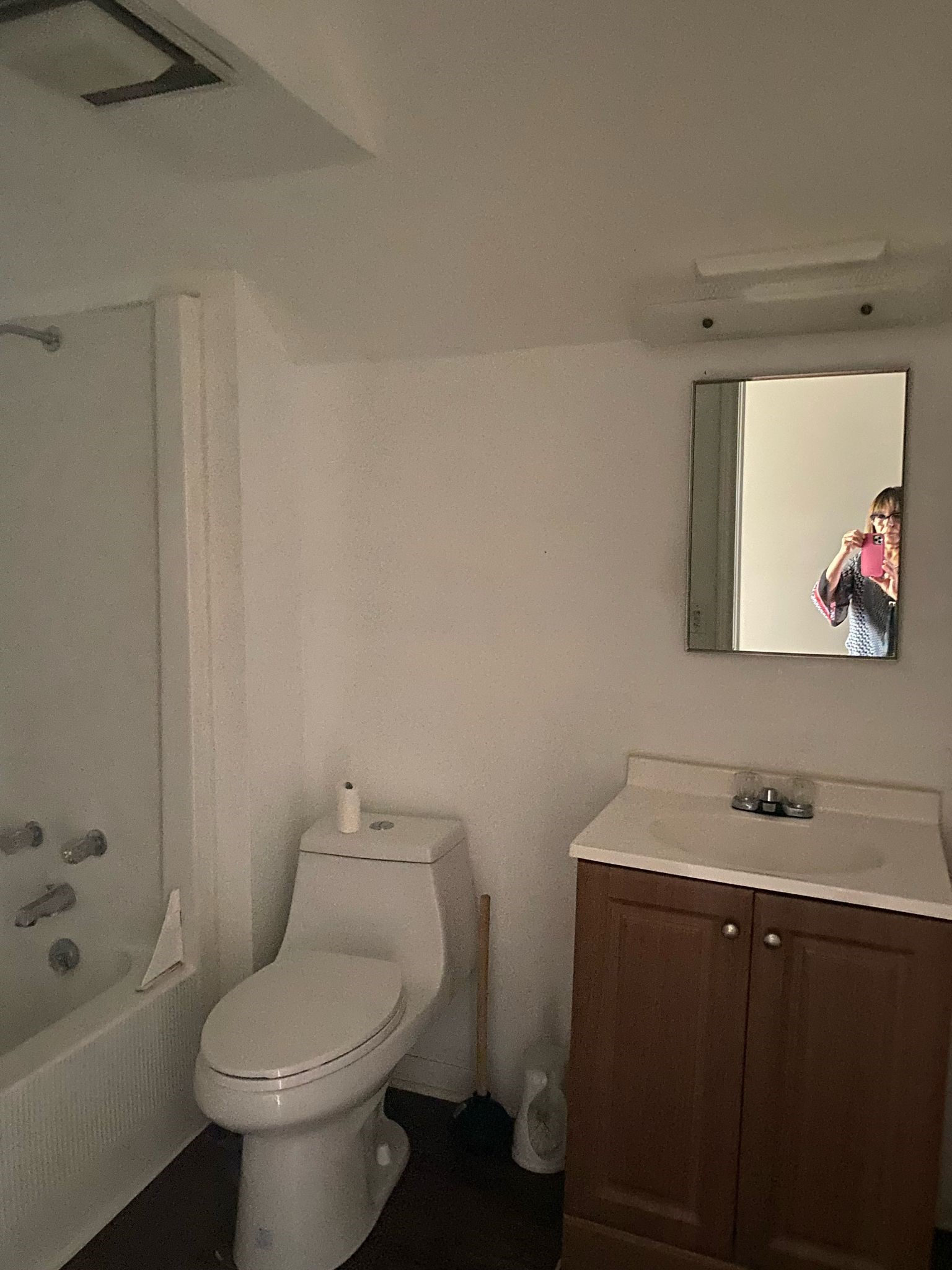 800 Travis Street Attic Property Photo 9