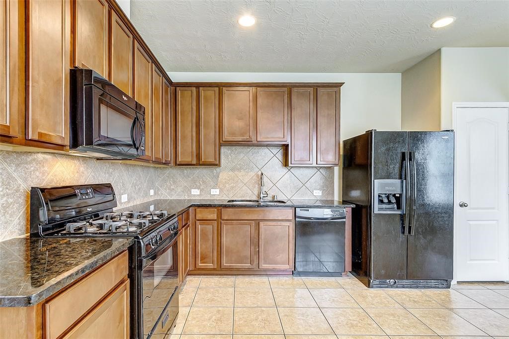 22402 Lavaca Ranch Lane Property Photo 2