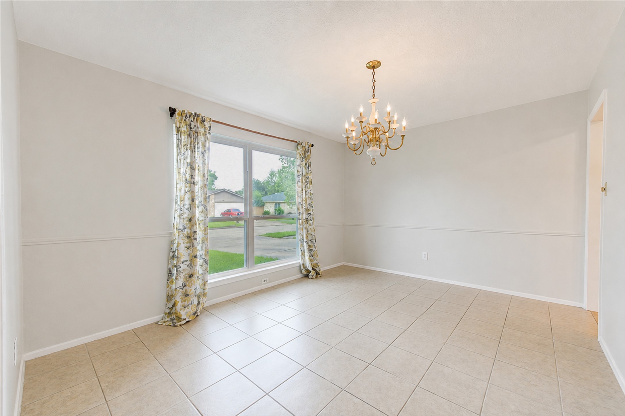 10123 Kent Towne Lane Property Photo 7