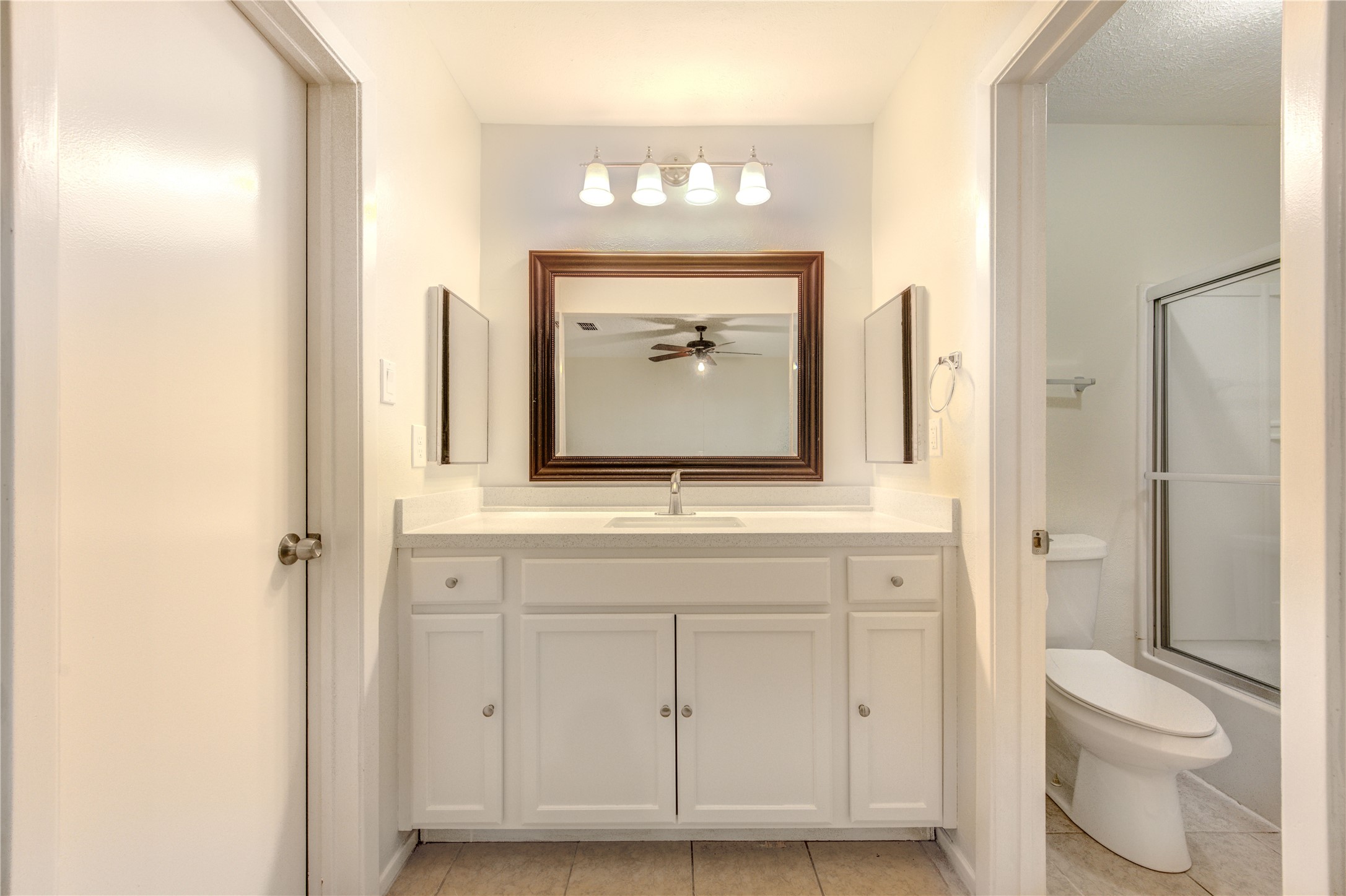 10123 Kent Towne Lane Property Photo 9