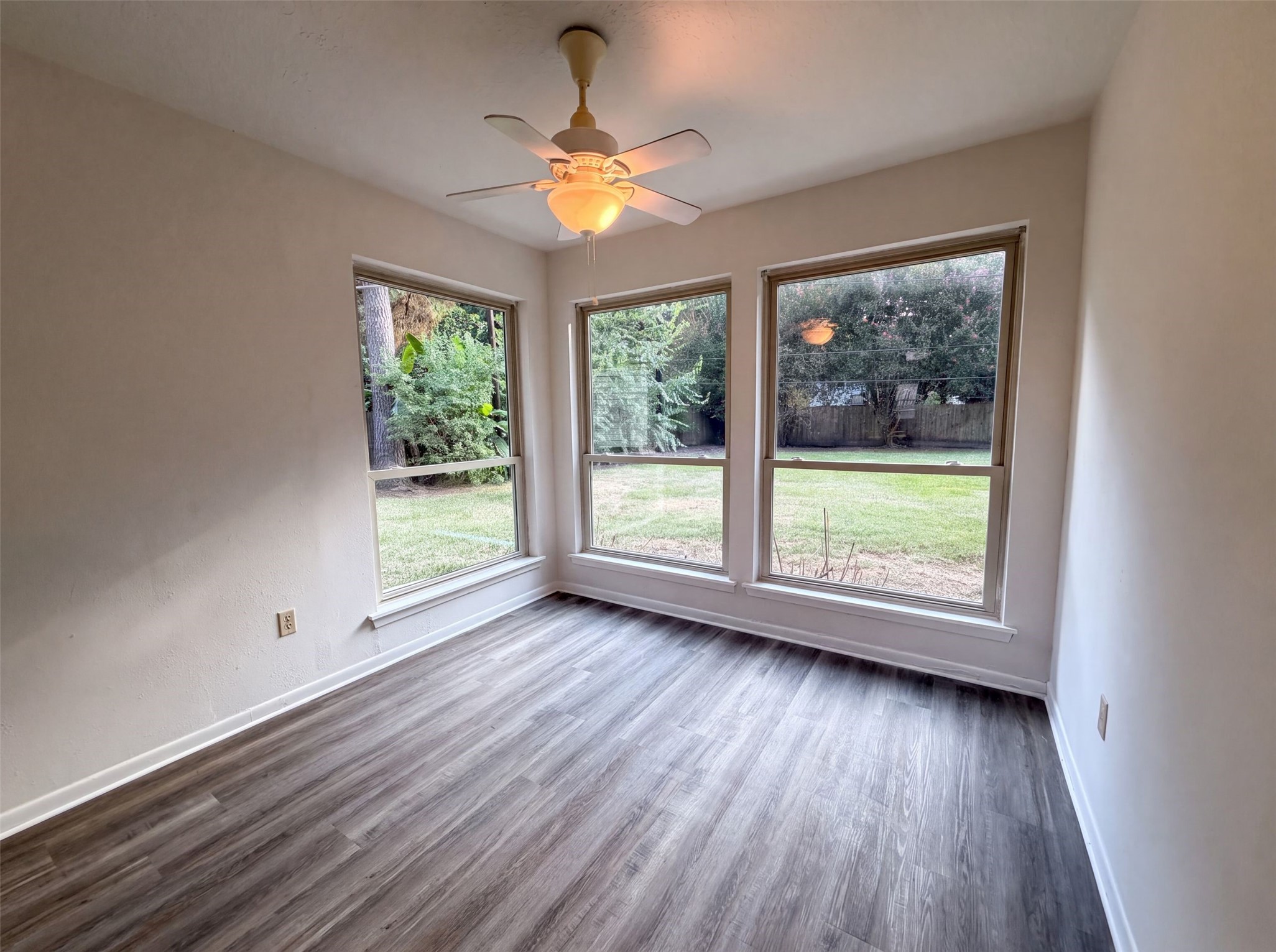 18107 Fireside Drive Property Photo 10