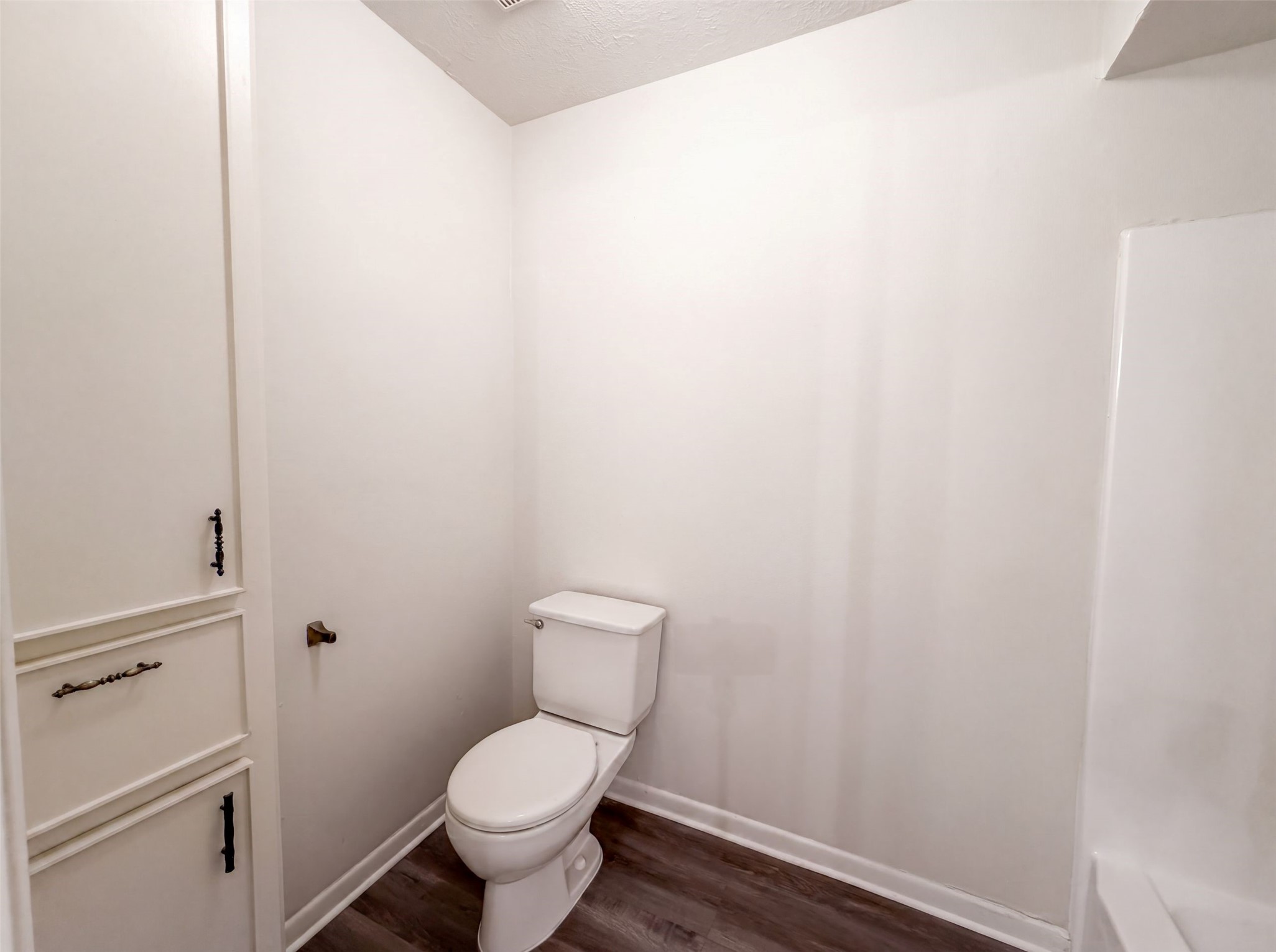18107 Fireside Drive Property Photo 15