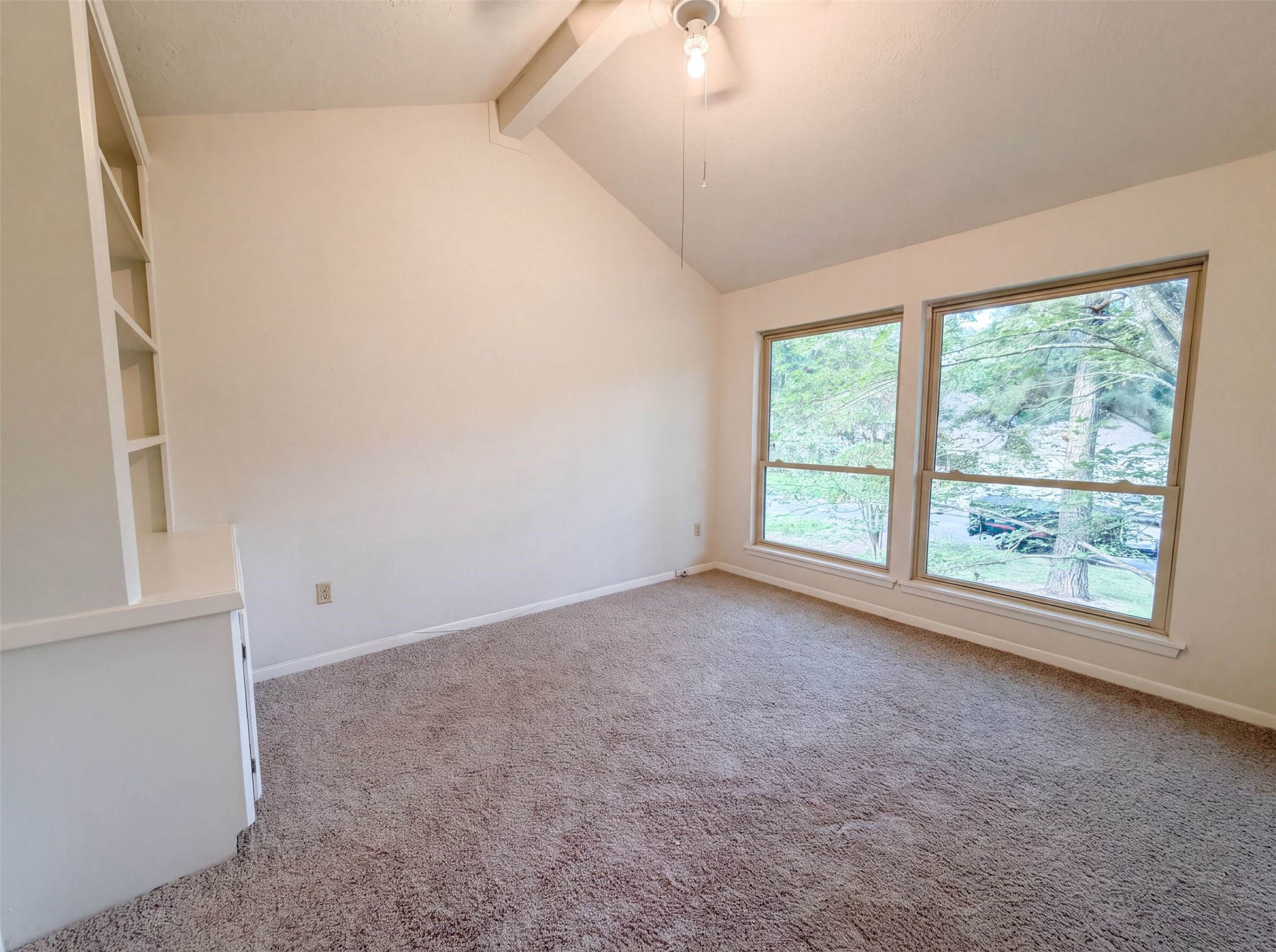 18107 Fireside Drive Property Photo 16