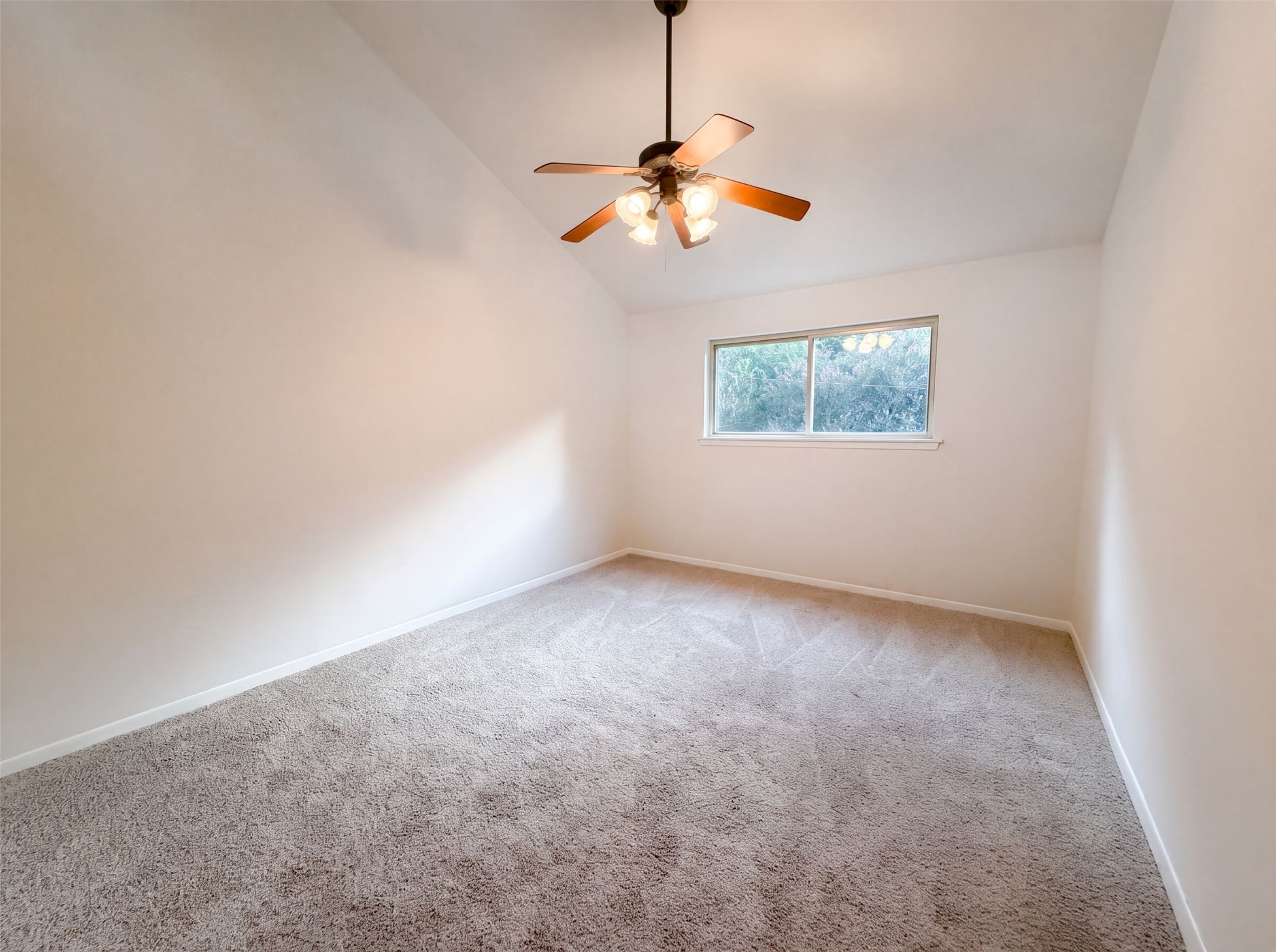 18107 Fireside Drive Property Photo 18