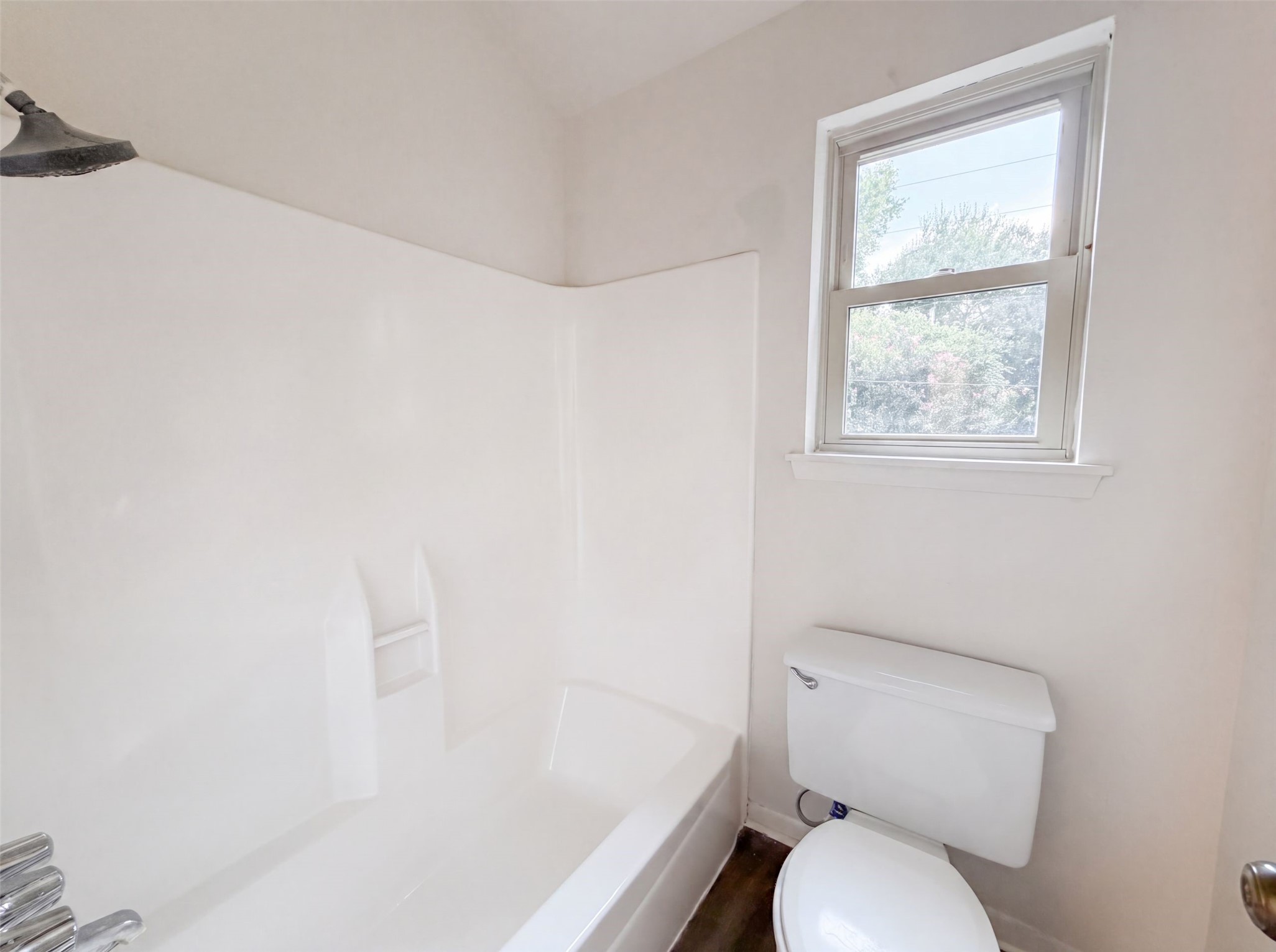 18107 Fireside Drive Property Photo 20