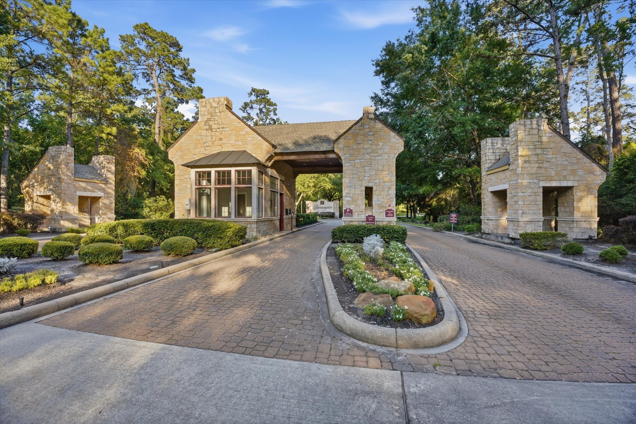 2727 N Cotswold Manor Drive Property Photo 49