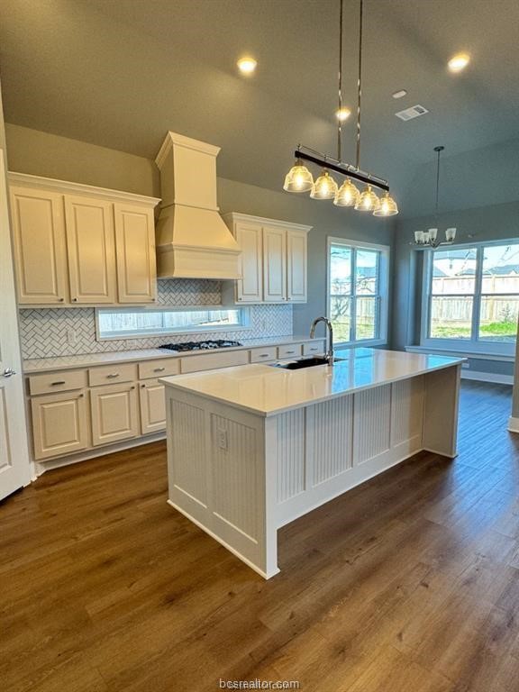 3651 Hardin Hills Drive Property Photo 4