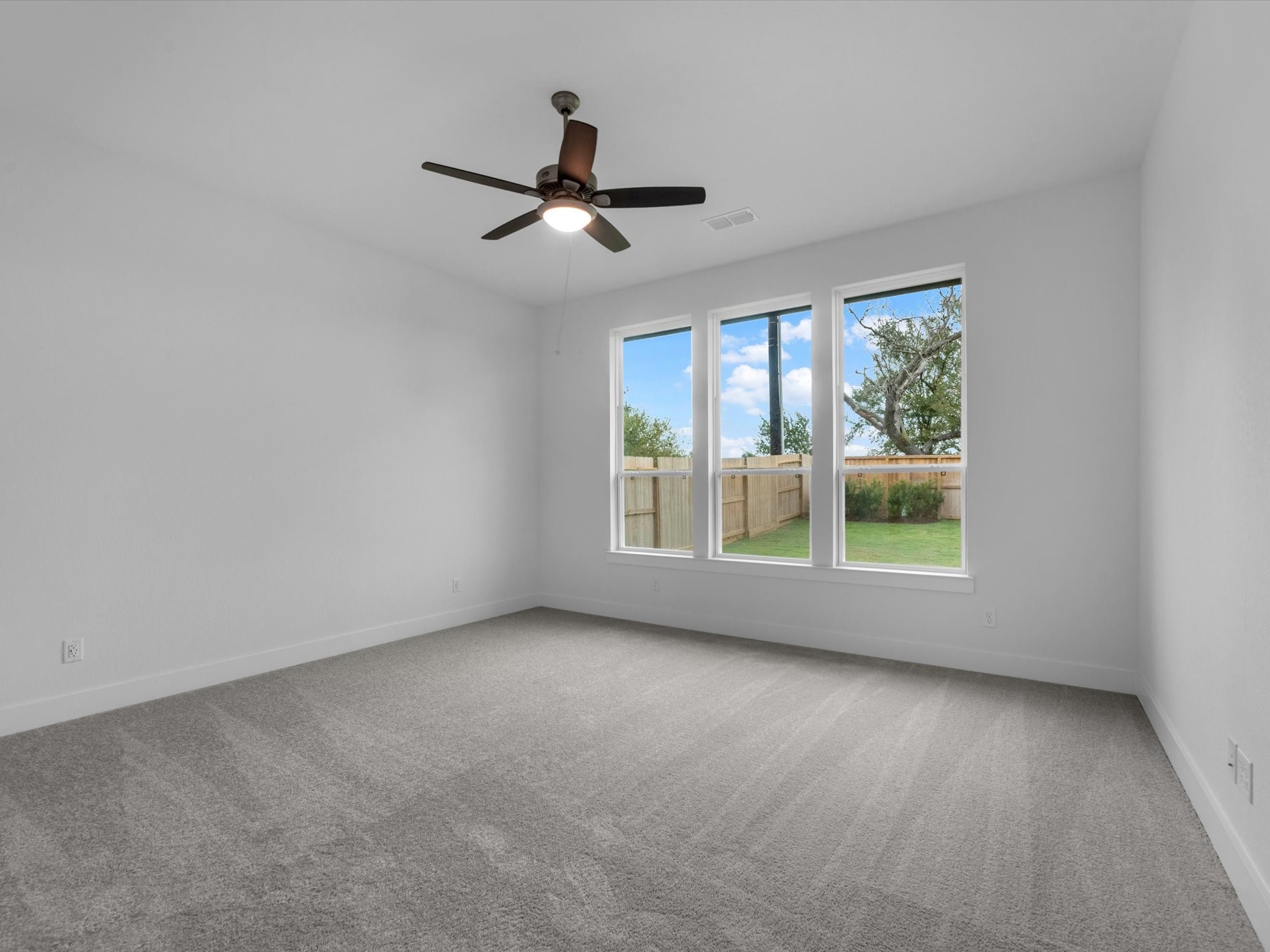 32019 Cascade Ridge Drive Property Photo 11