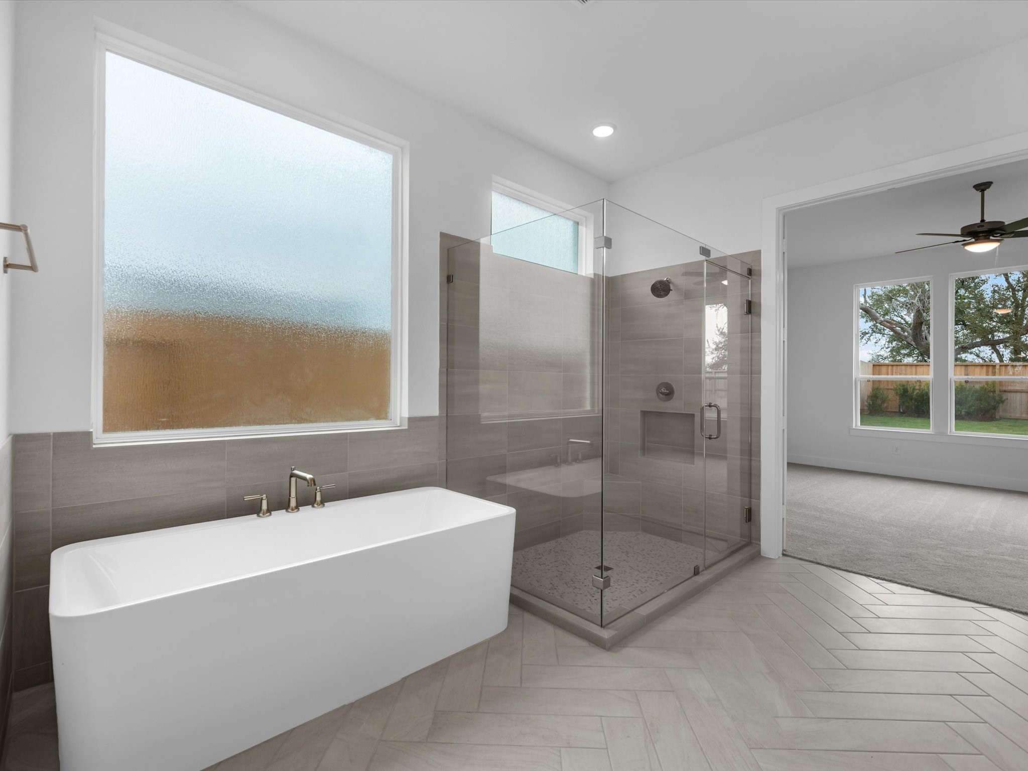 32019 Cascade Ridge Drive Property Photo 13