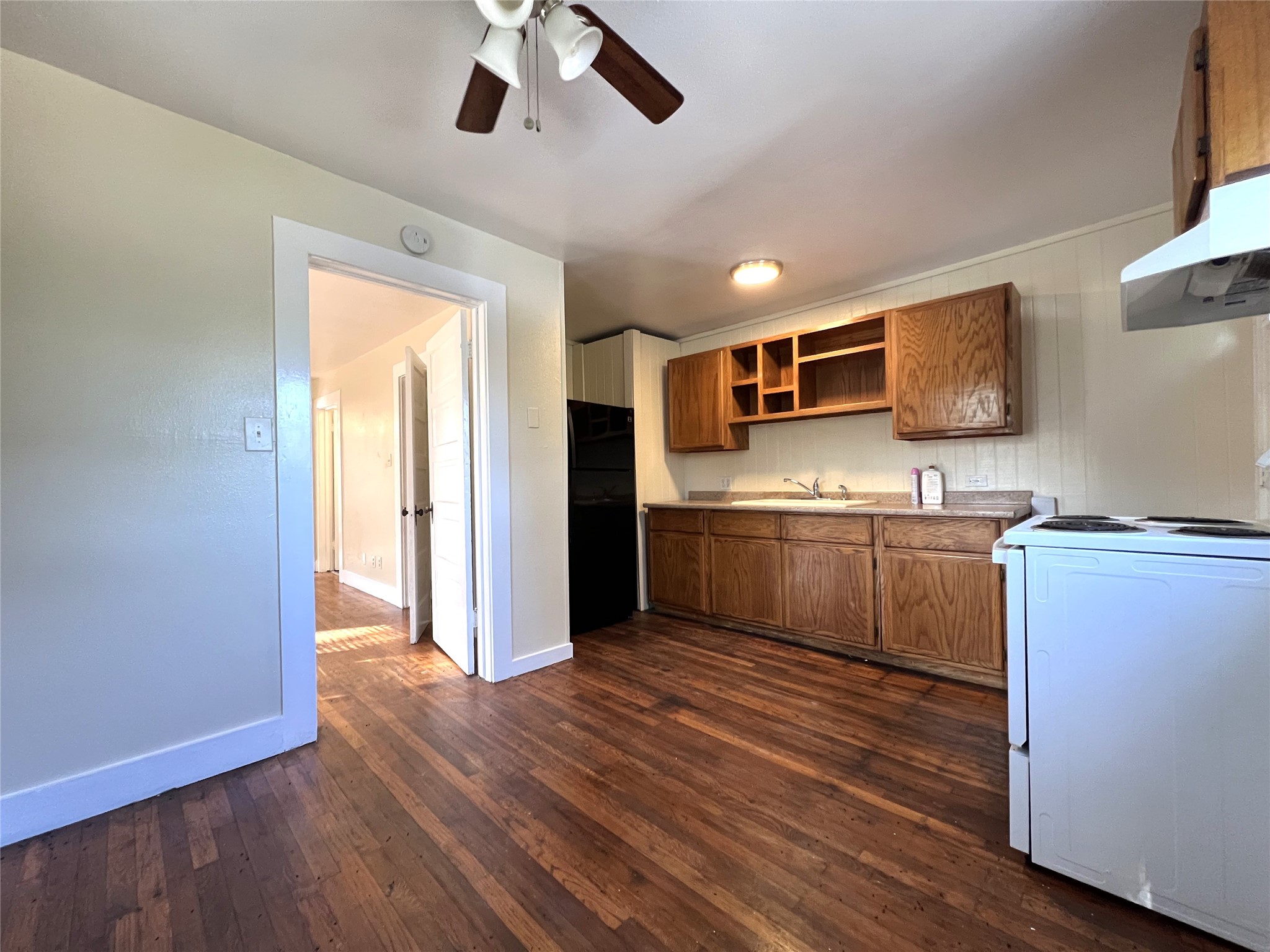 617 12th Street 4 Property Photo 10