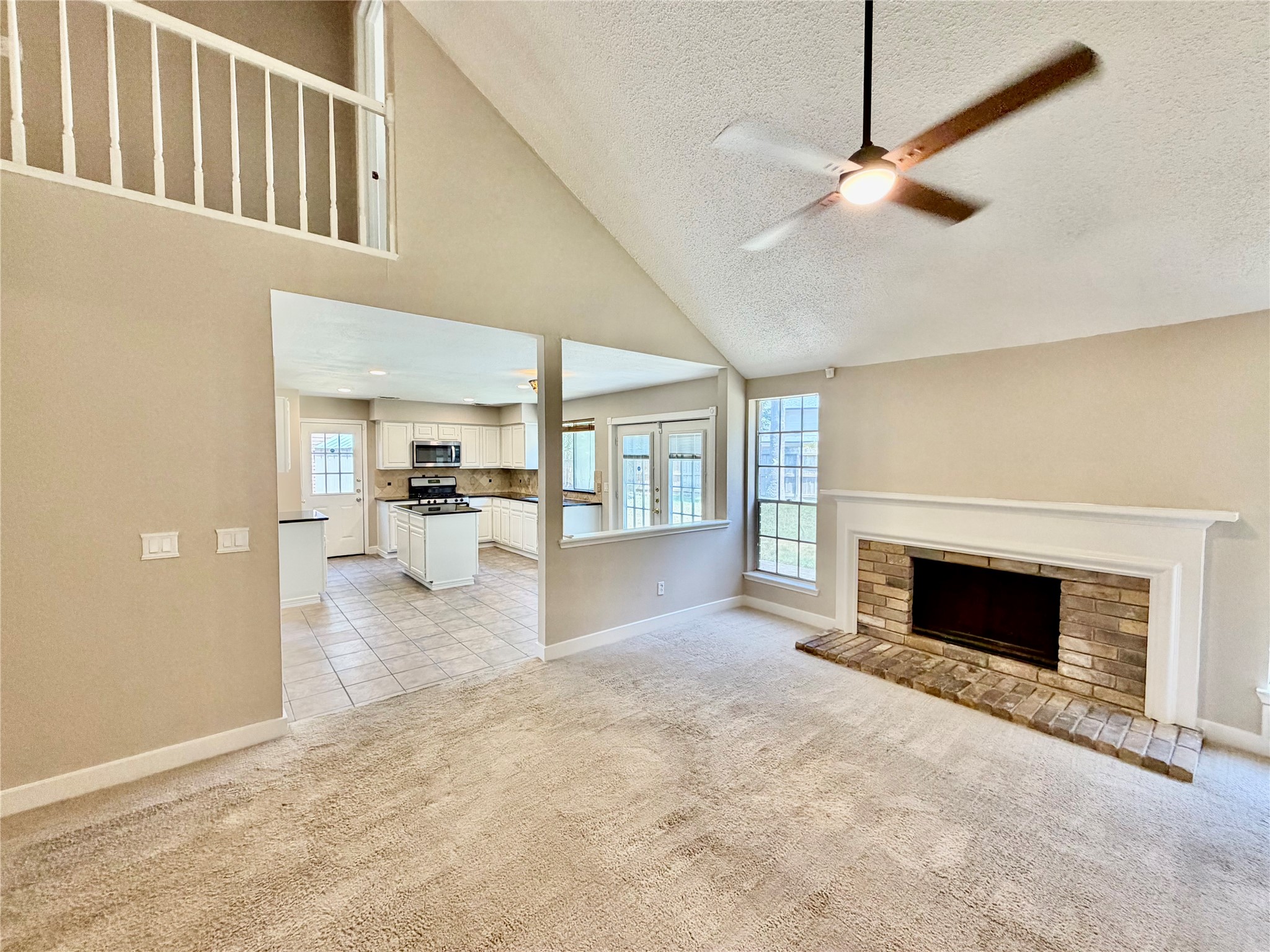 16006 Maple Acres Court Property Photo 4