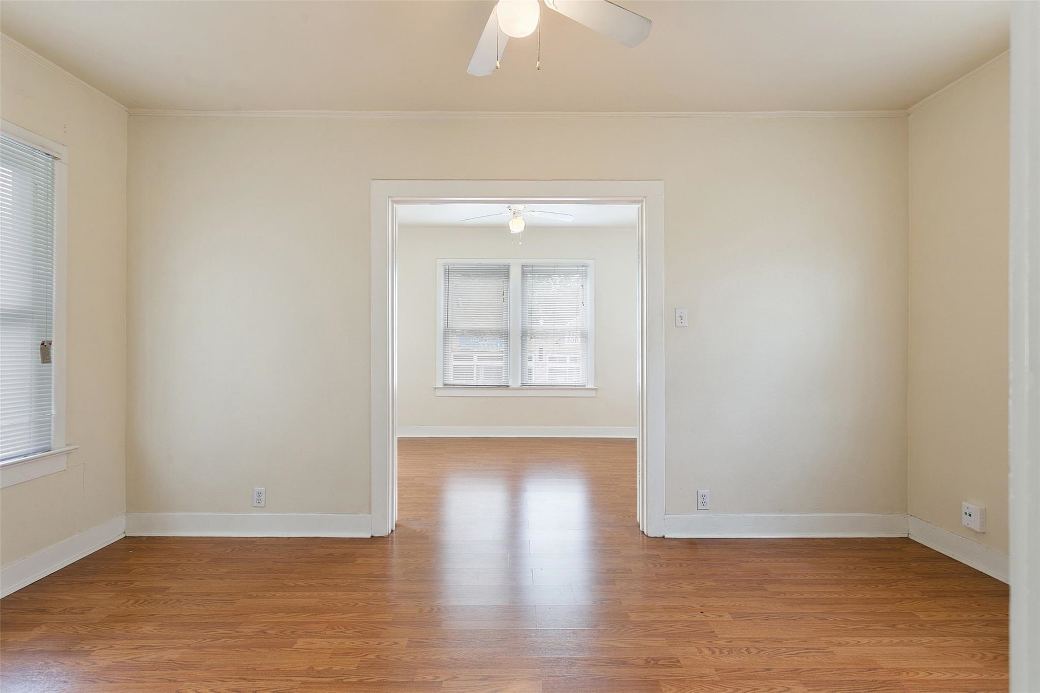 1133 Bayland Avenue Property Photo 2