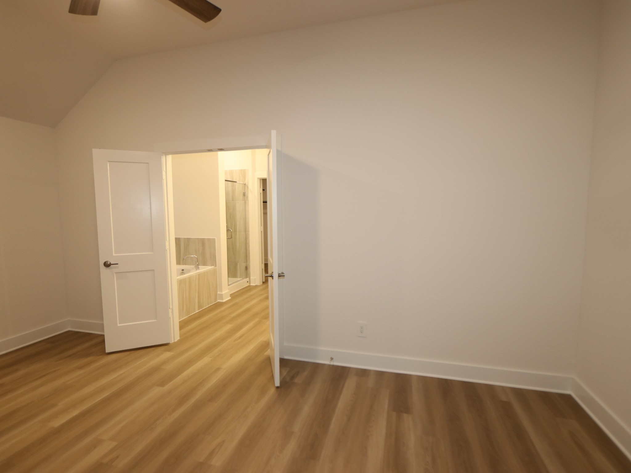 21414 Villa Spruce Lane Property Photo 11