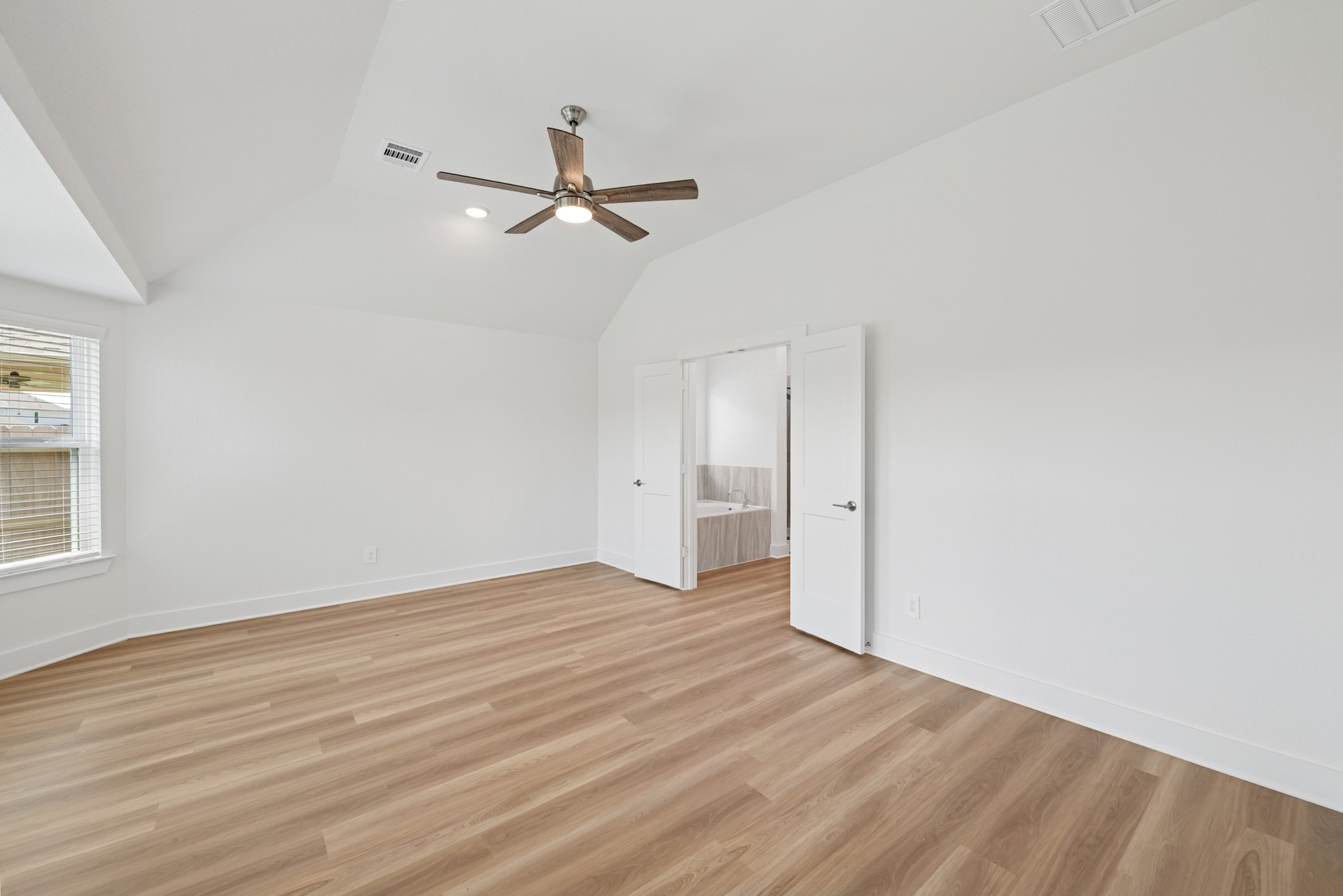 21414 Villa Spruce Lane Property Photo 28