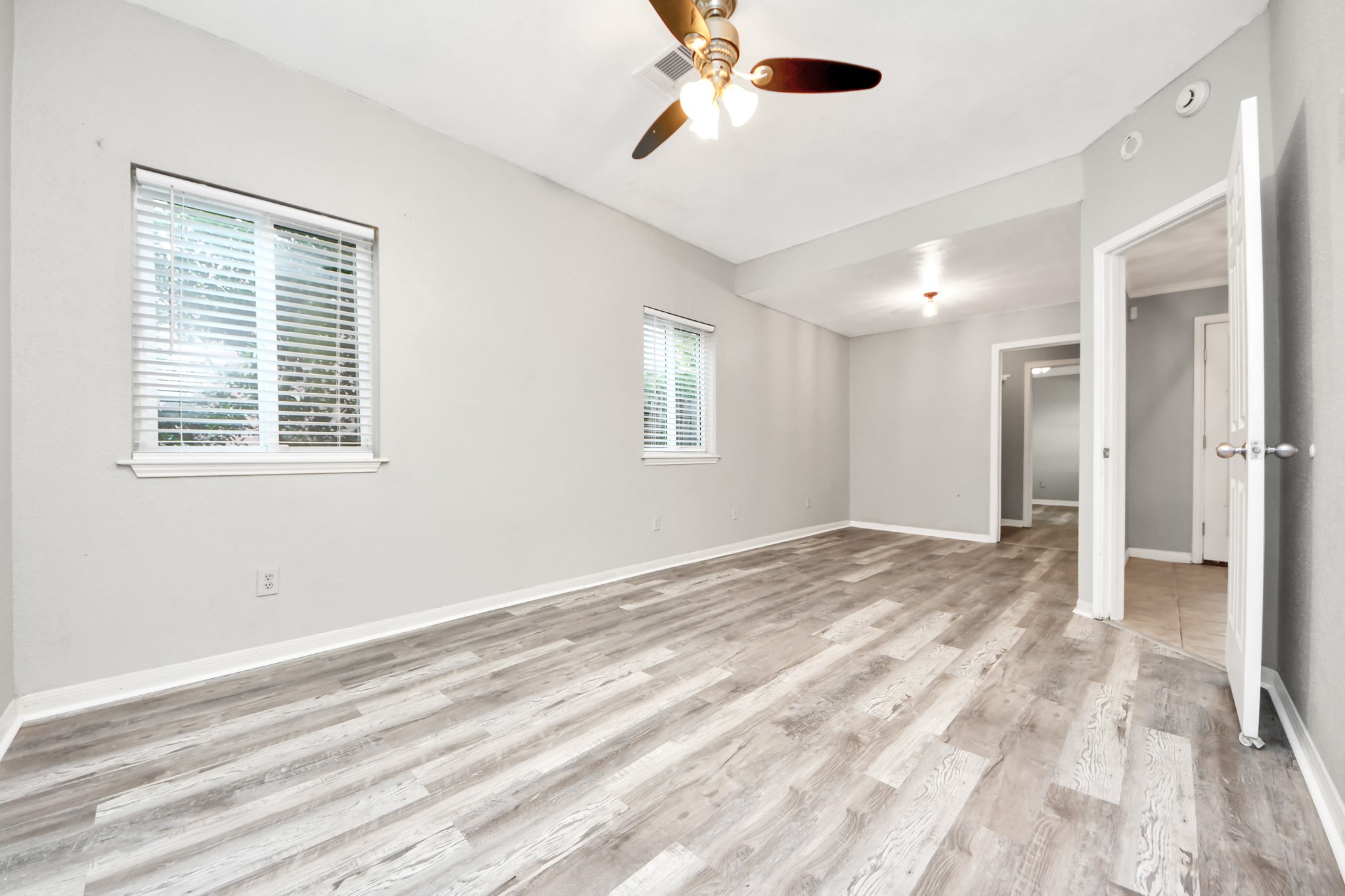 3402 Hidden Creek Drive Property Photo 11