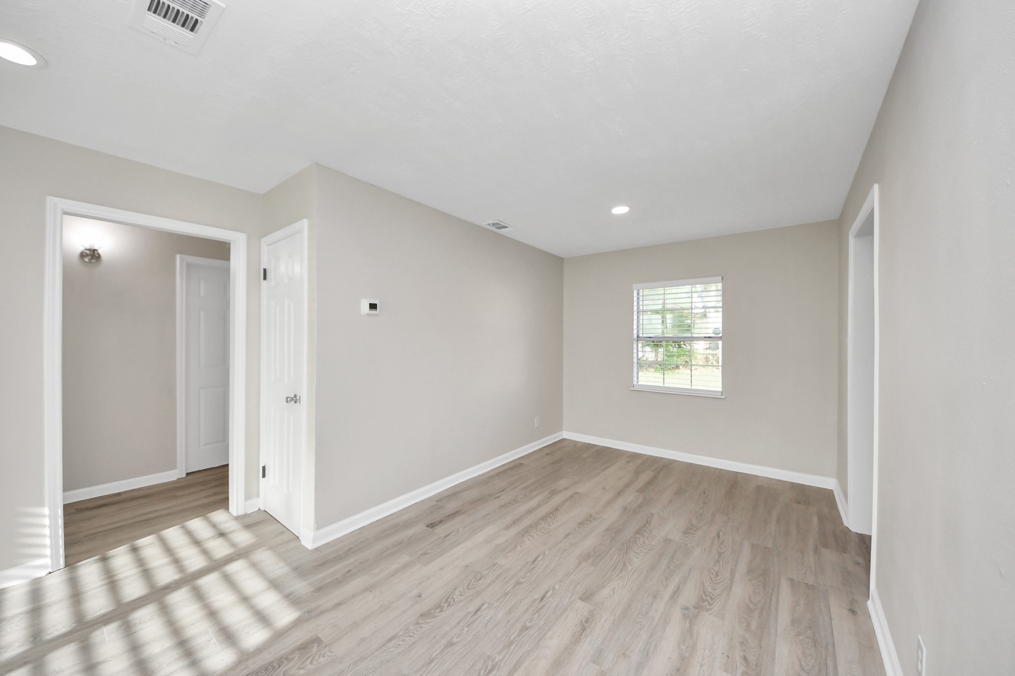 2919 Elser Street Property Photo 8