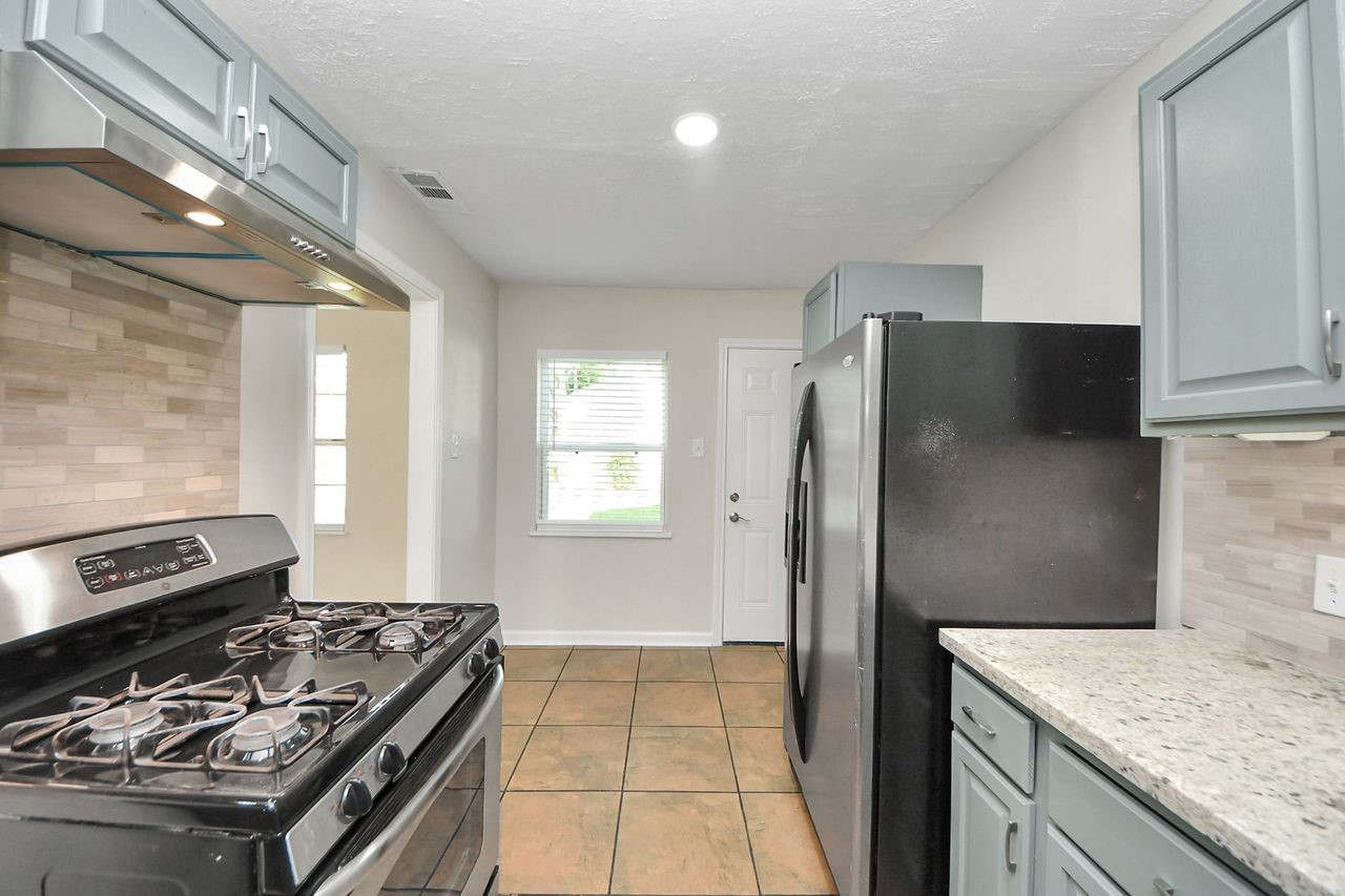 2919 Elser Street Property Photo 19