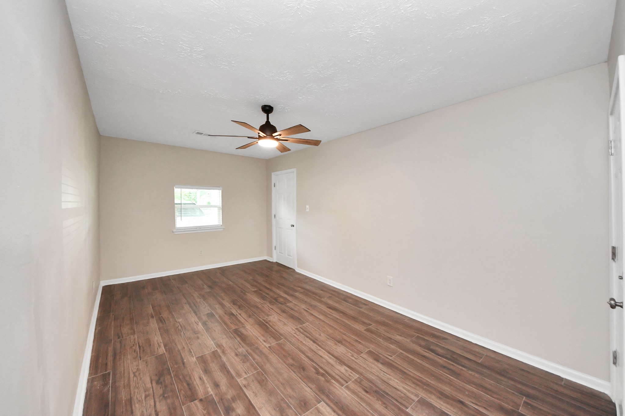 2919 Elser Street Property Photo 23