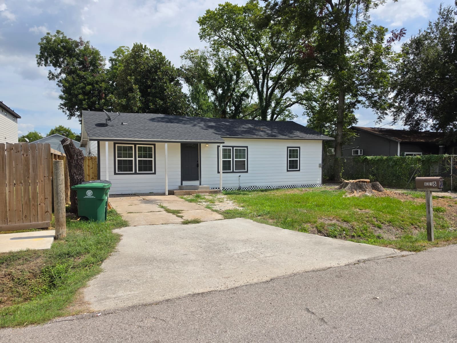 6318 Sayers Street Property Photo 1
