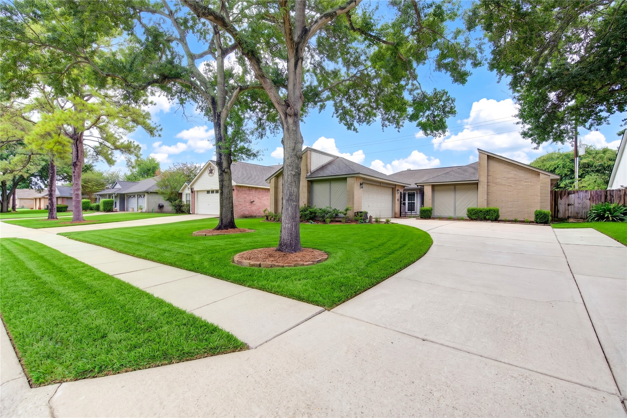 7023 Brockington Drive Property Photo 41