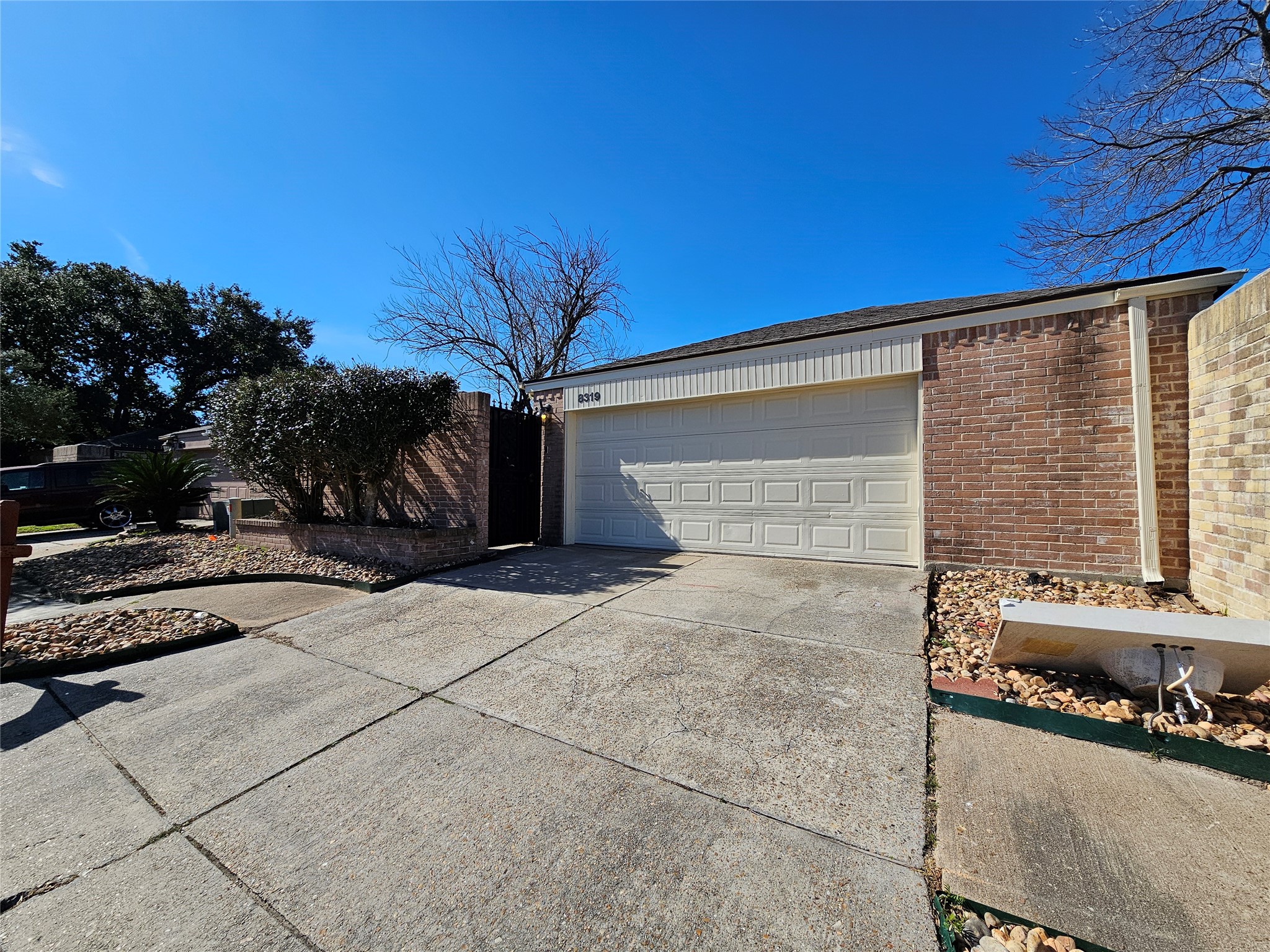 8319 Wind Veil Drive Property Photo 1