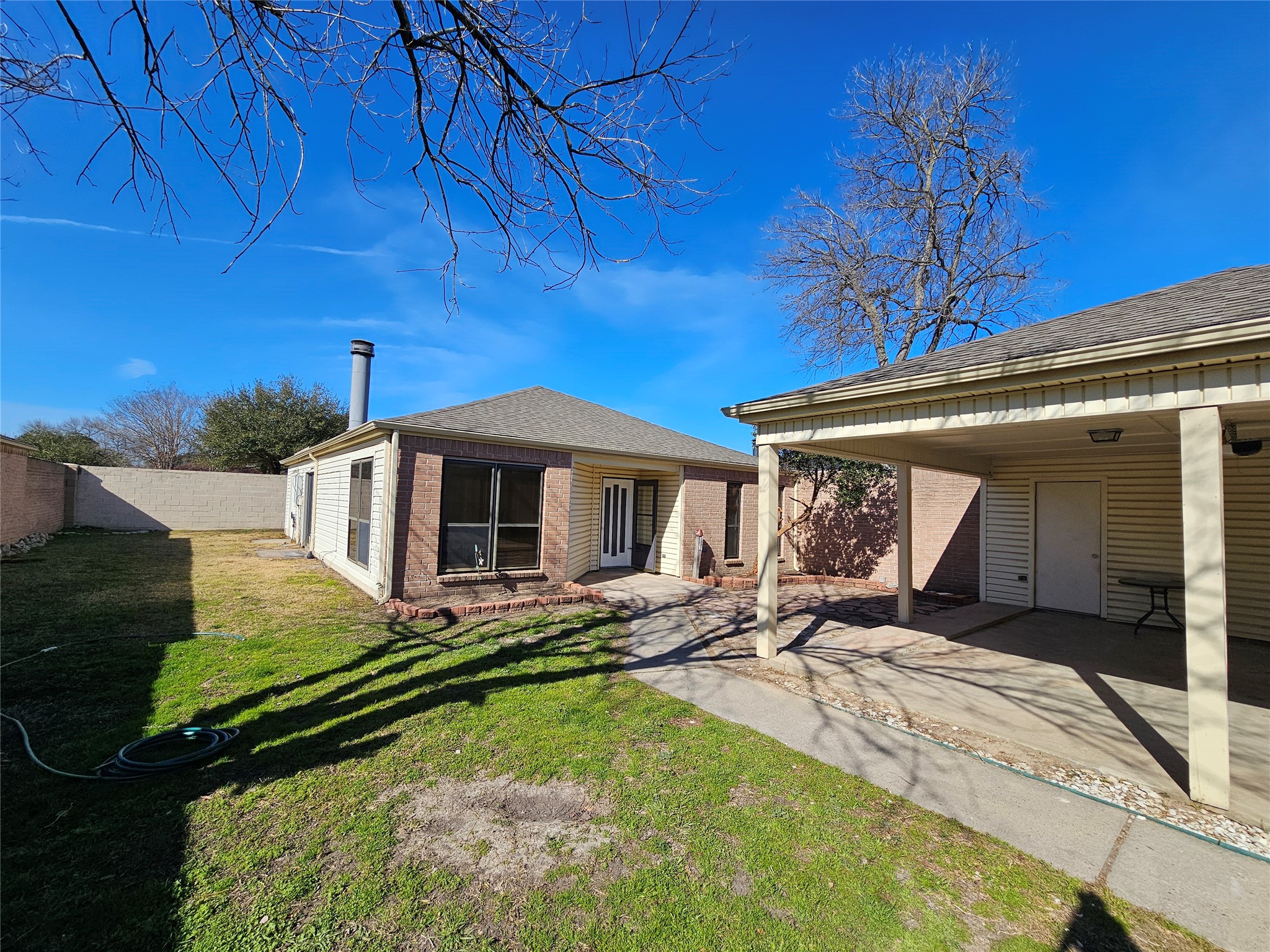 8319 Wind Veil Drive Property Photo 4