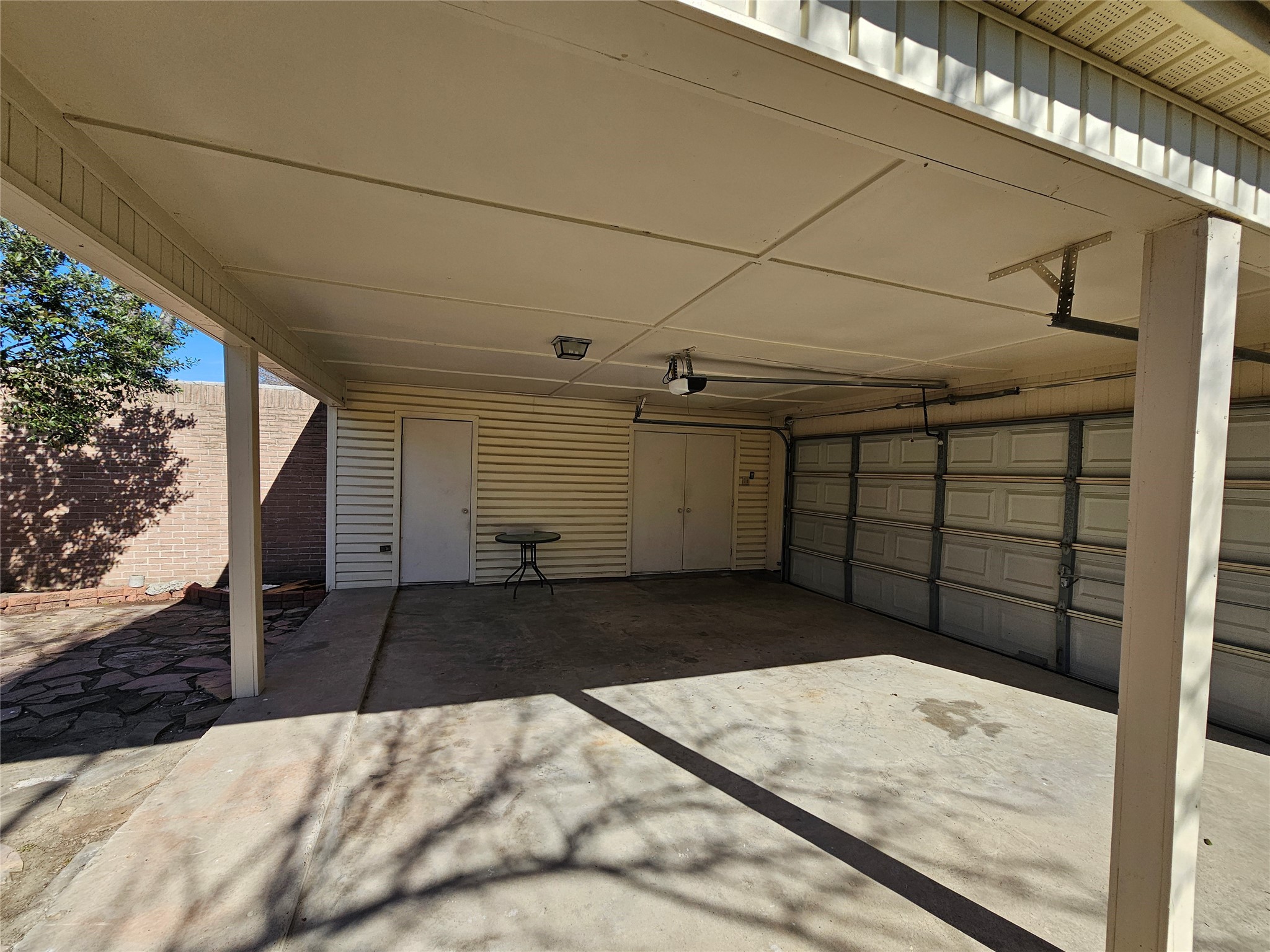 8319 Wind Veil Drive Property Photo 5