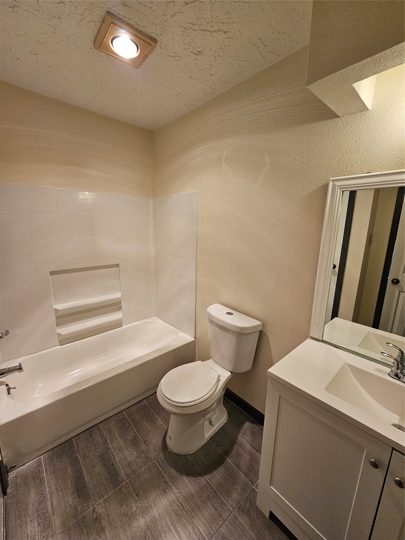8319 Wind Veil Drive Property Photo 17