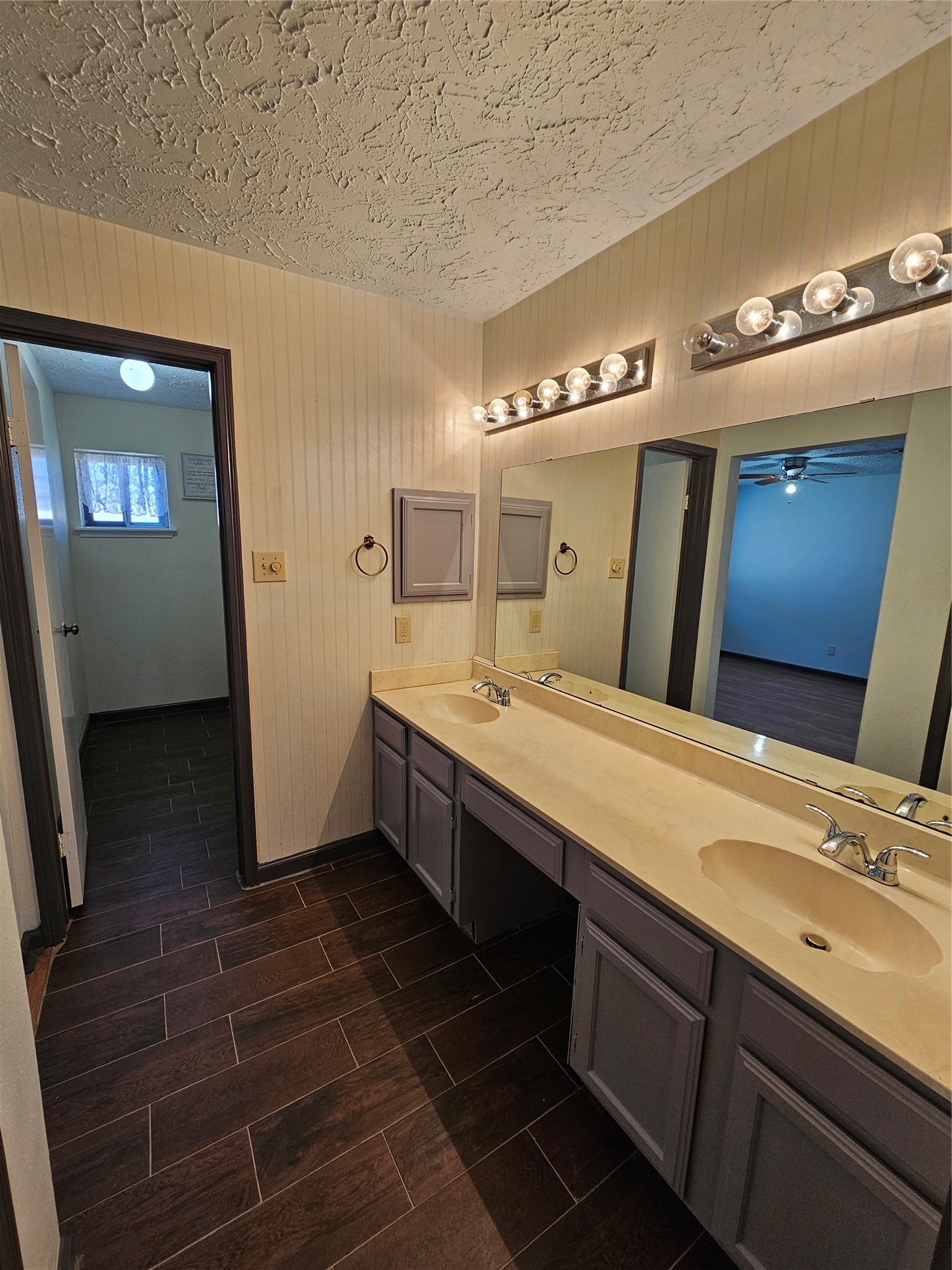 8319 Wind Veil Drive Property Photo 38