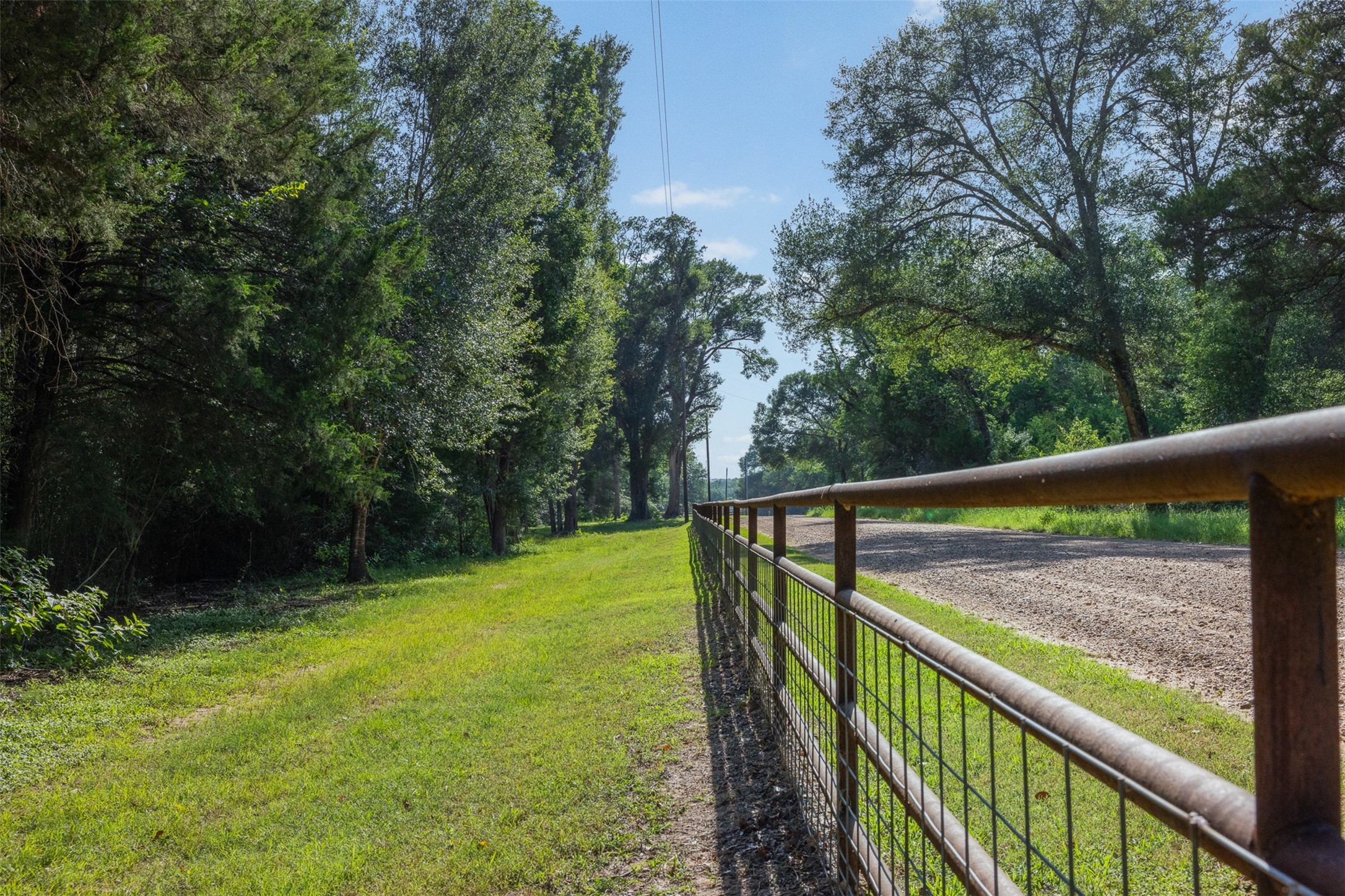 7521 Schoenau Road Property Photo 46
