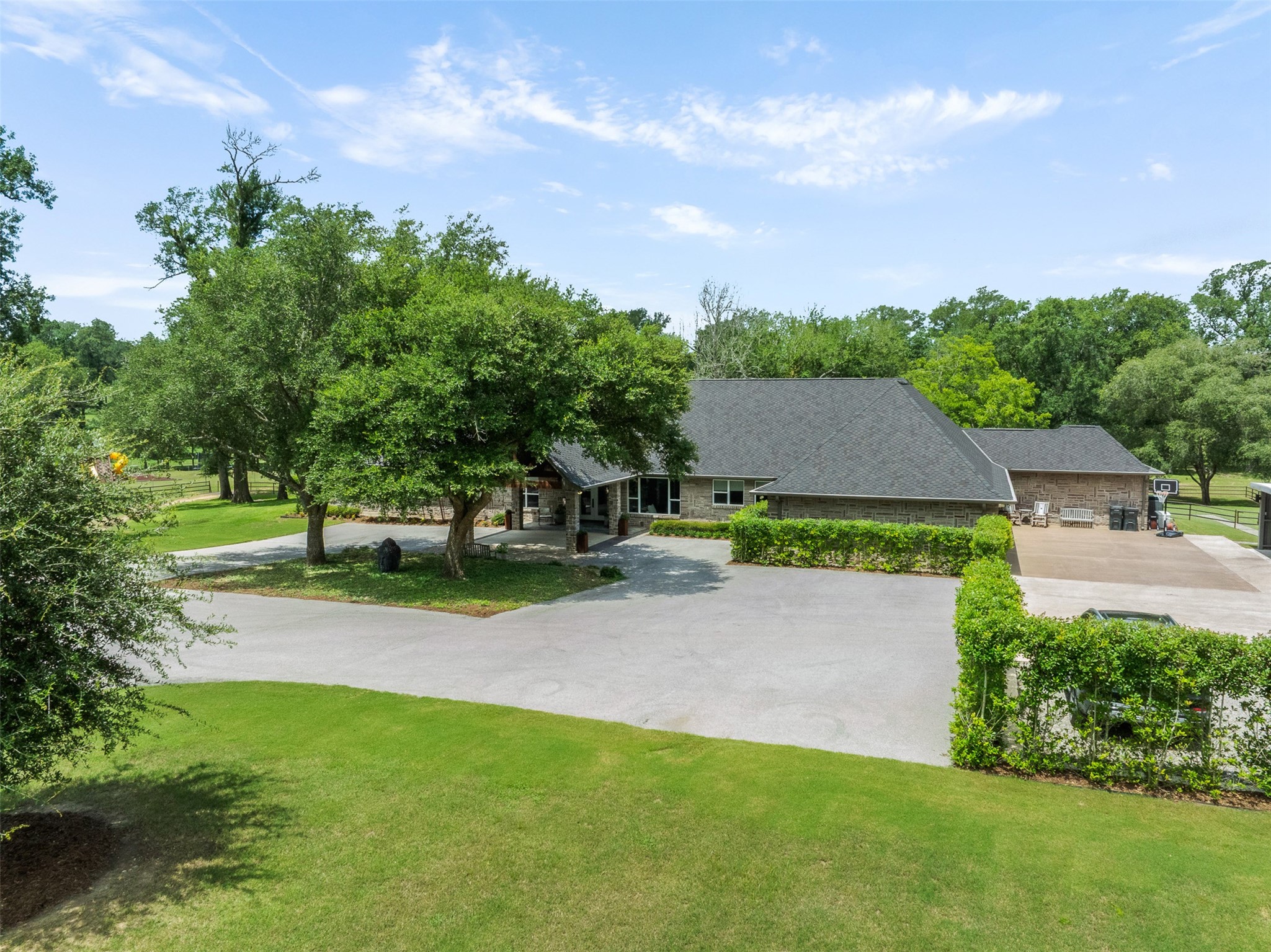 7521 Schoenau Road Property Photo 48