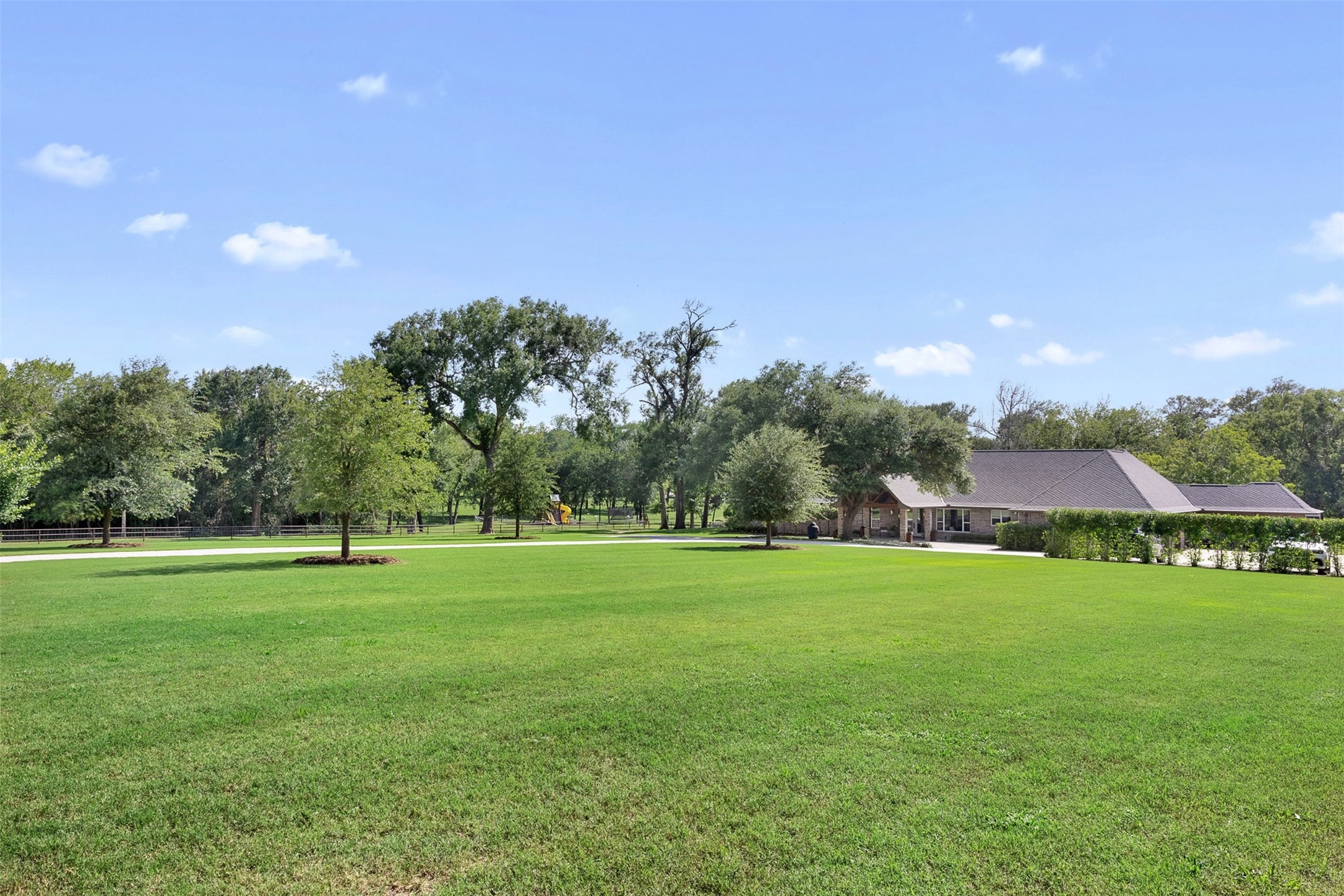 7521 Schoenau Road Property Photo 49