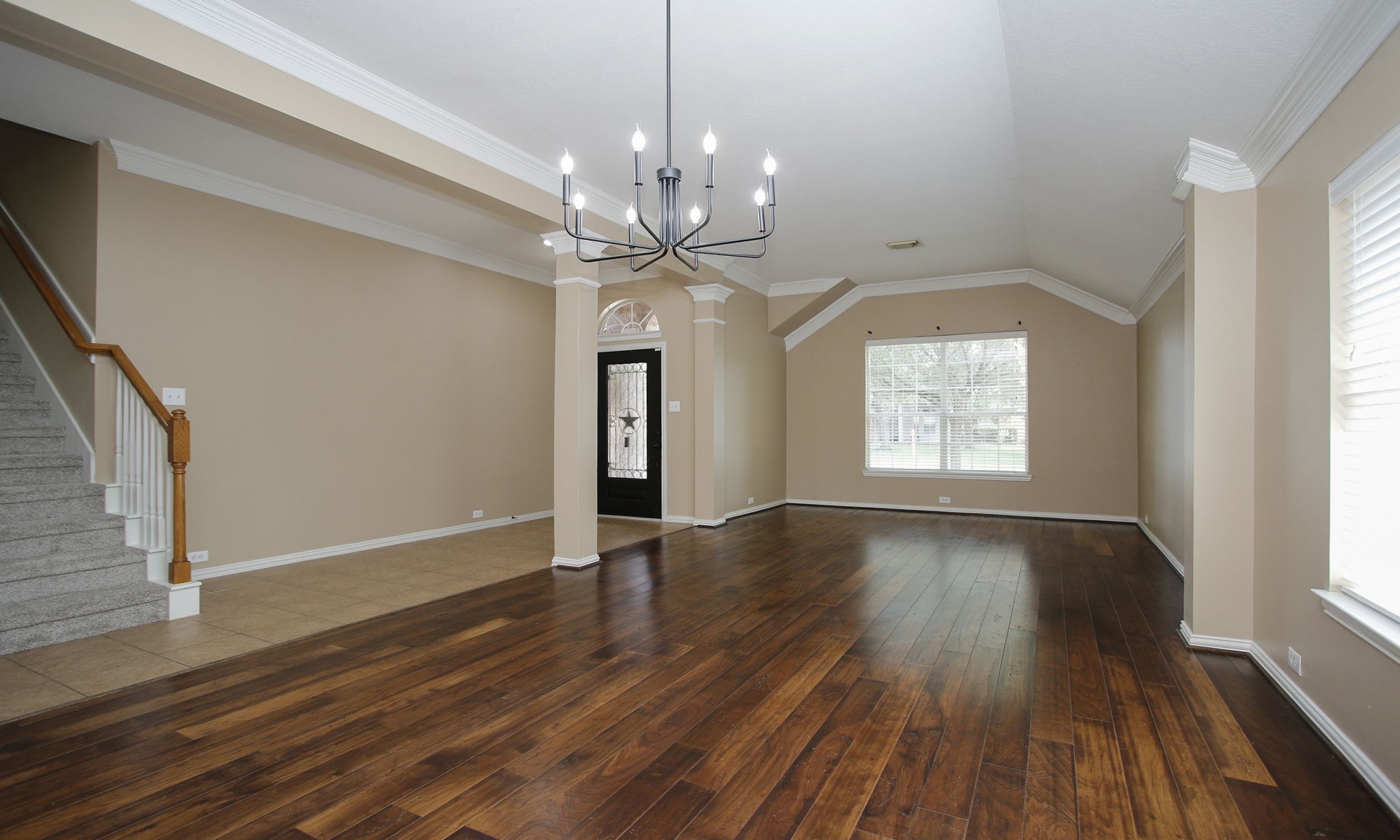 2914 Silverwood Park Lane Property Photo 9