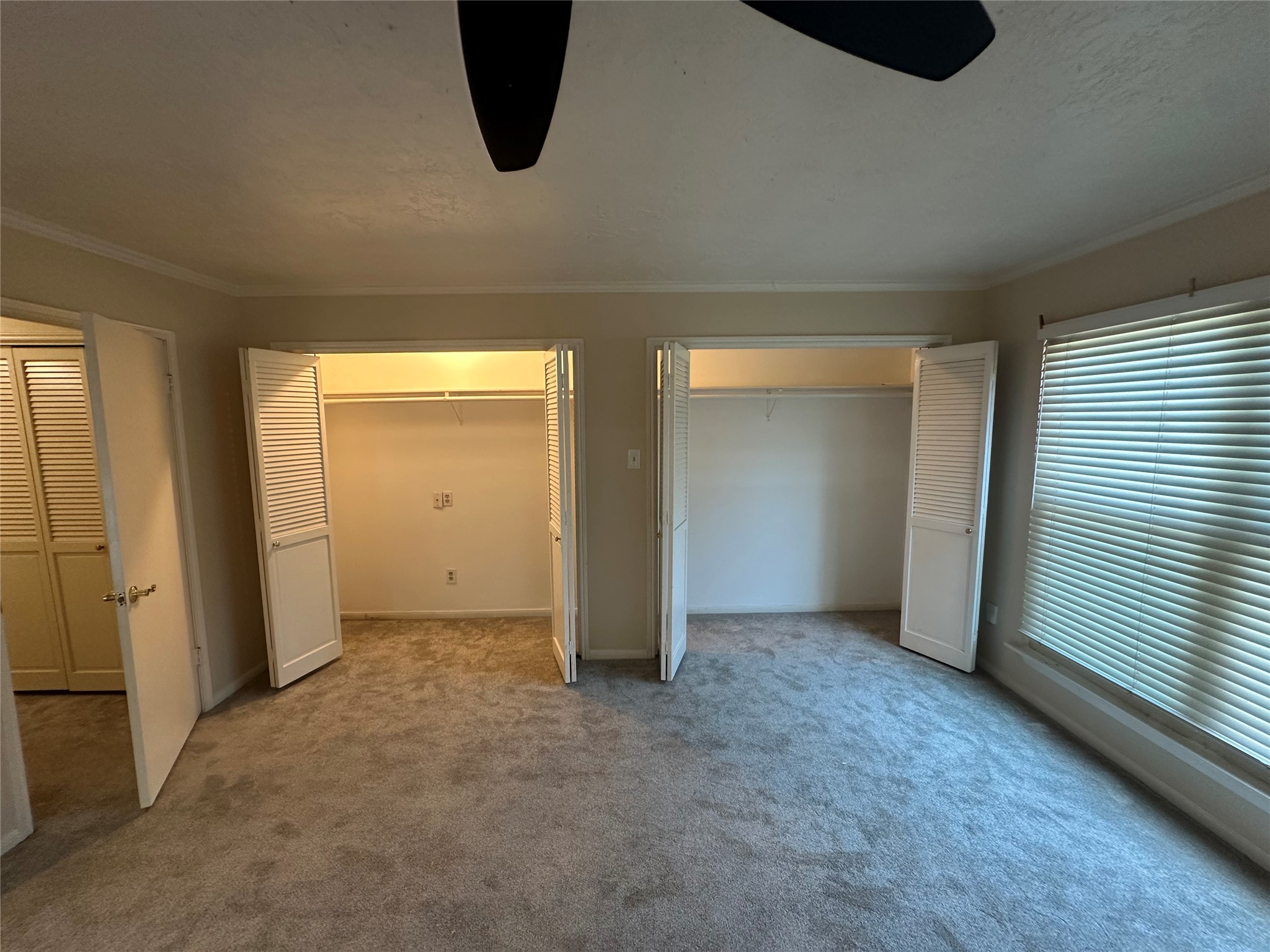 2202 Welch Street Property Photo 15