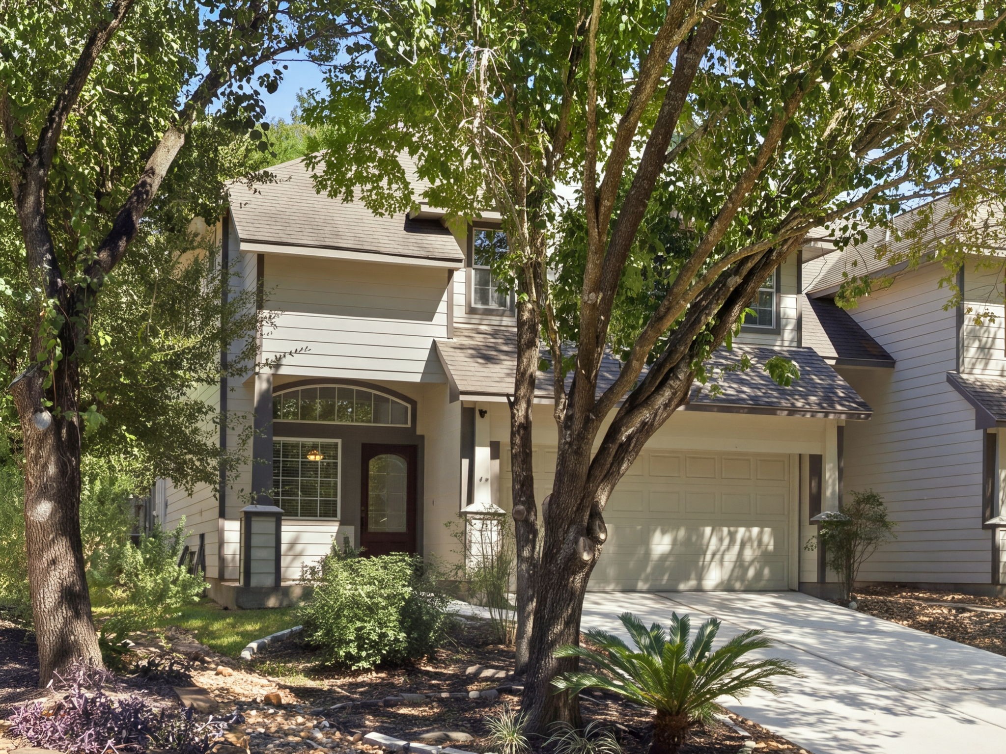 130 Ledgestone Place Property Photo 1