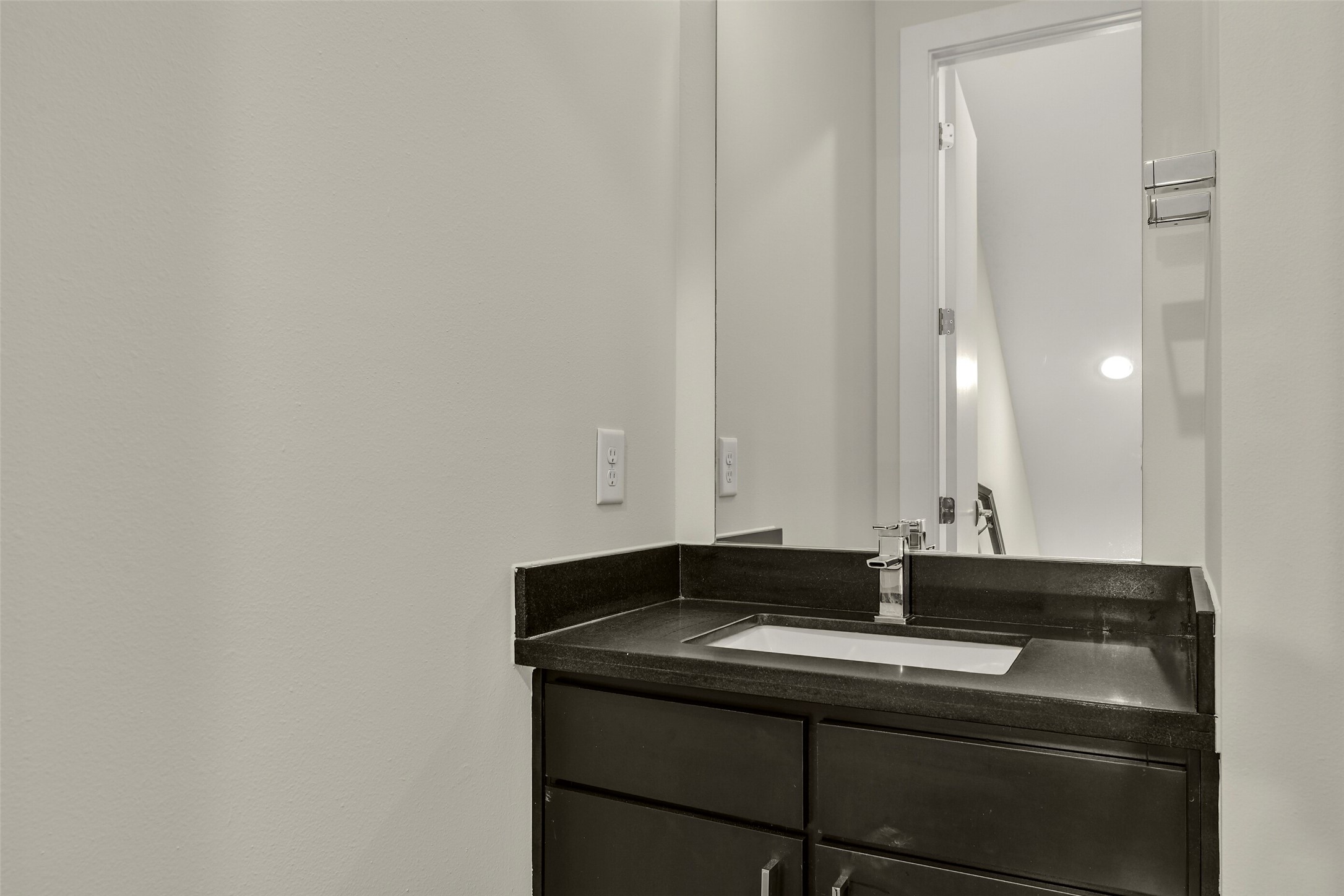 1403 Nagle Street Property Photo 17